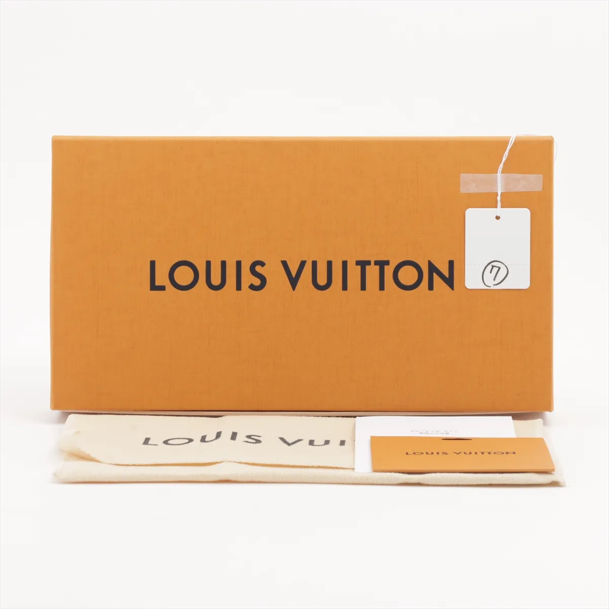 Vuitton Taiga Zippy Wallet Vertical M30510 Blue Marine Round Zip Wallet — view 11