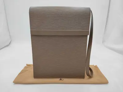 LV Ramatuelle M5247B Epi Shoulder Bag