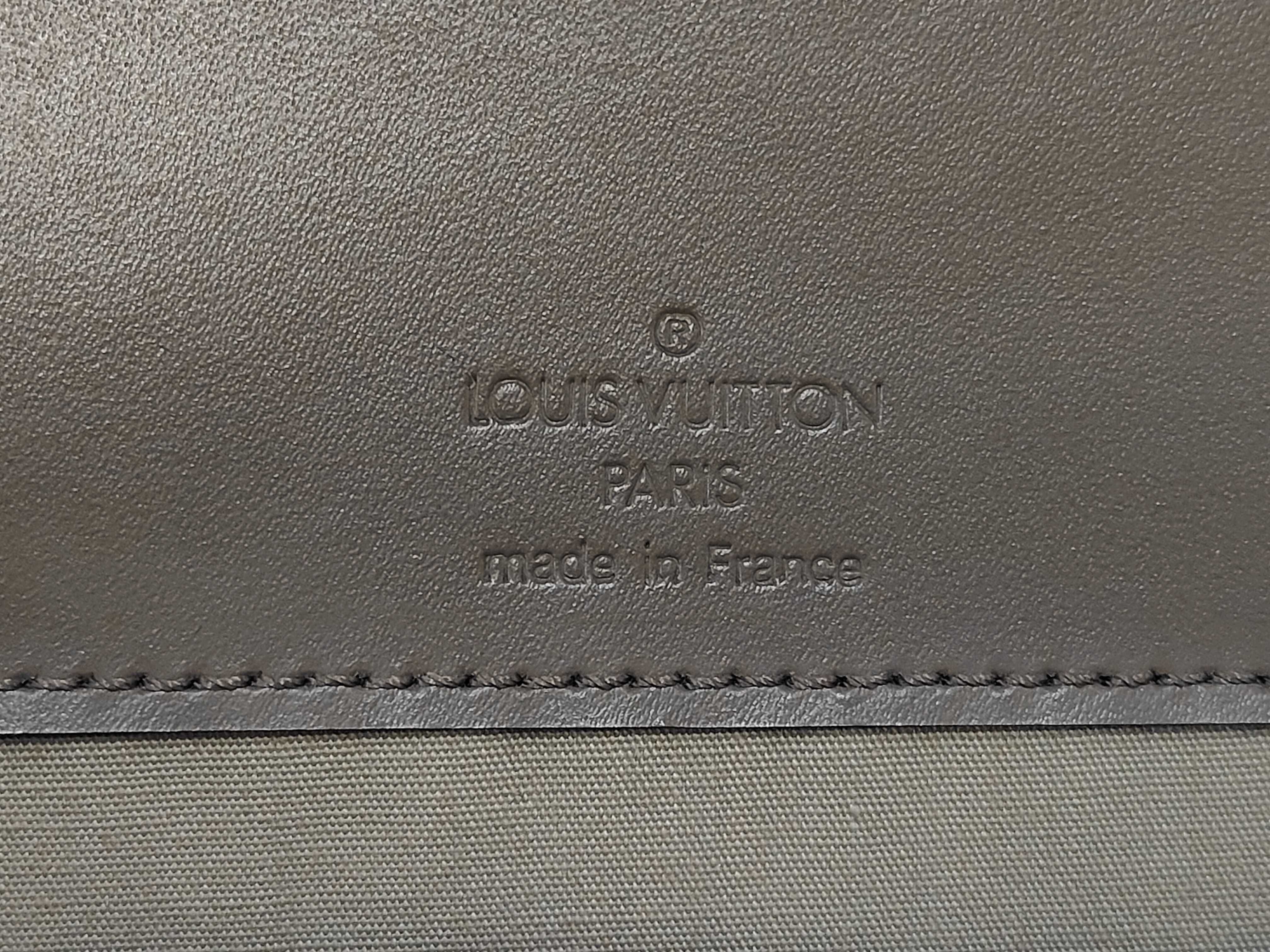 LV Ramatuelle M5247B Epi Shoulder Bag — view 10