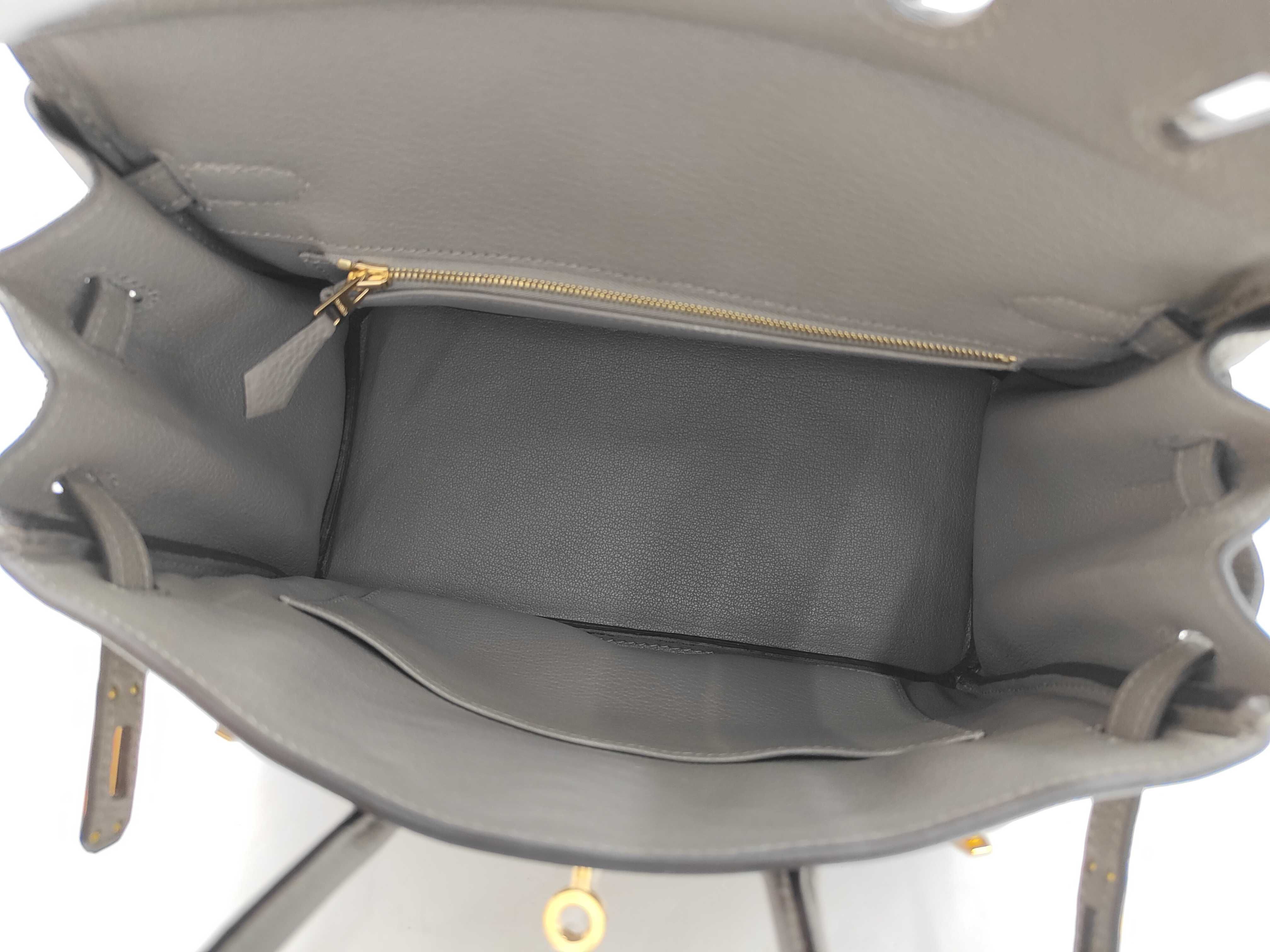 Birkin 25 Etoupe Gold Hardware W Stamp Handbag — view 9