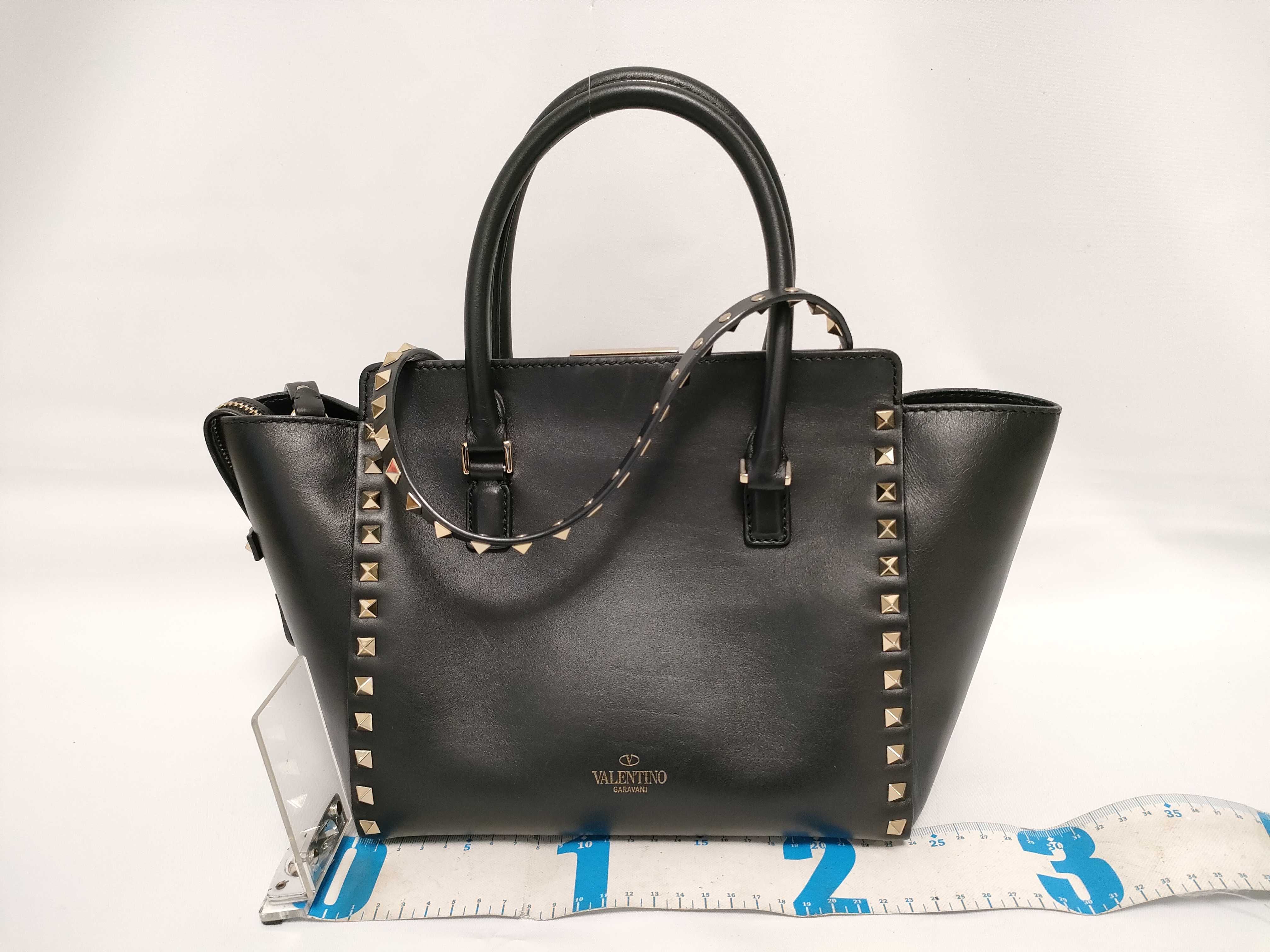 black handbag — view 2