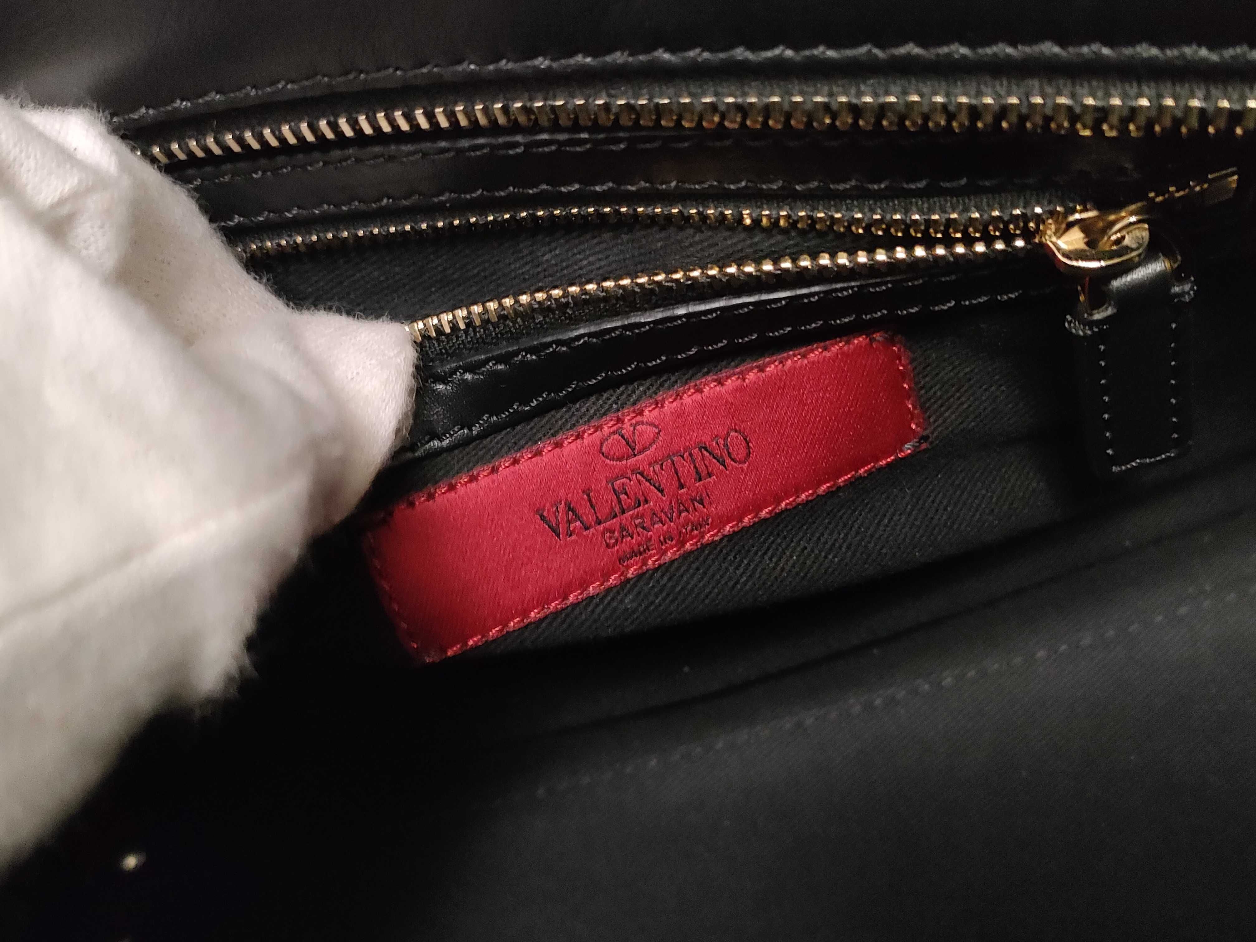 black handbag — view 12