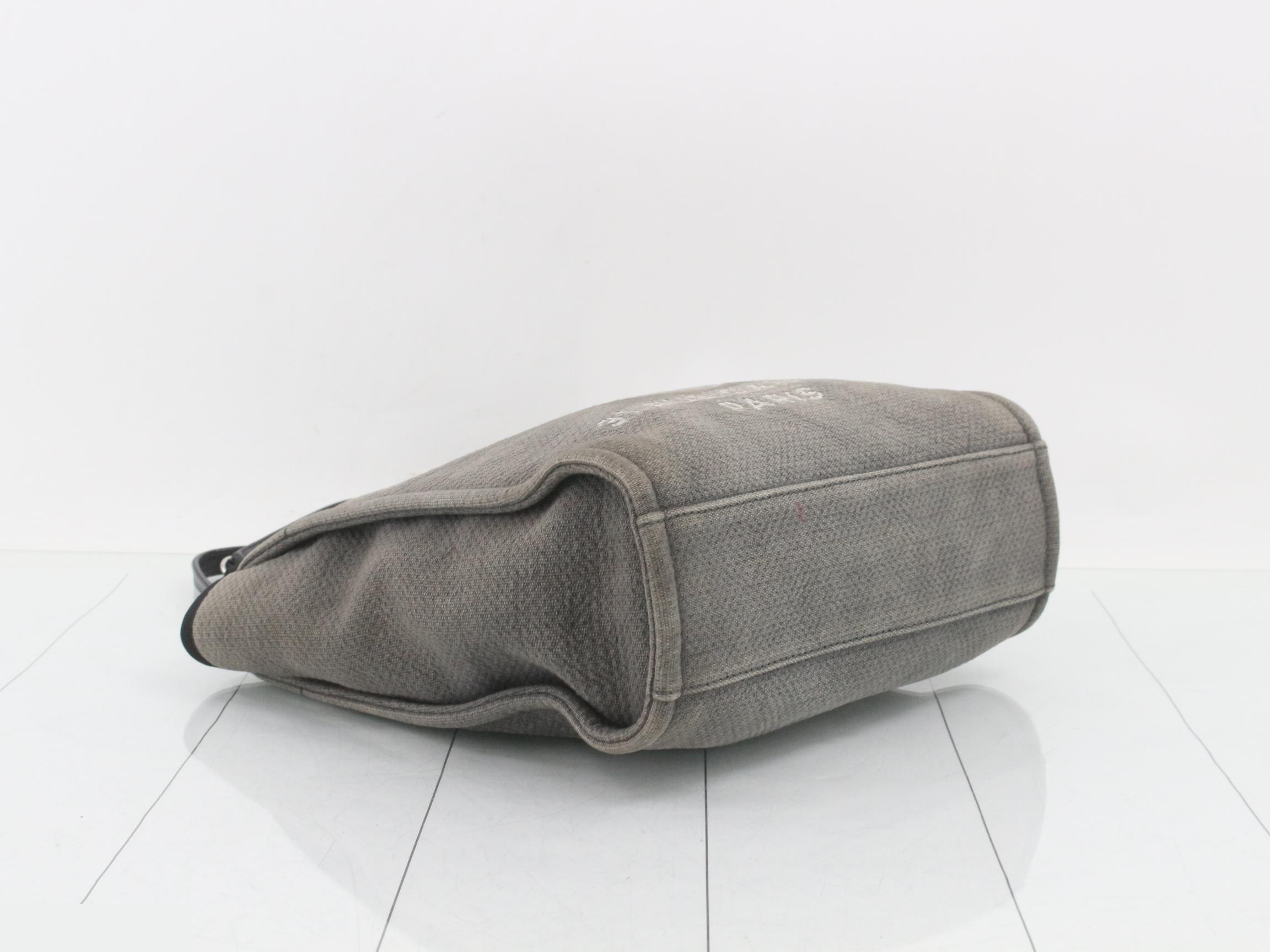 Deauville PM Shoulder Bag, Gray — view 5