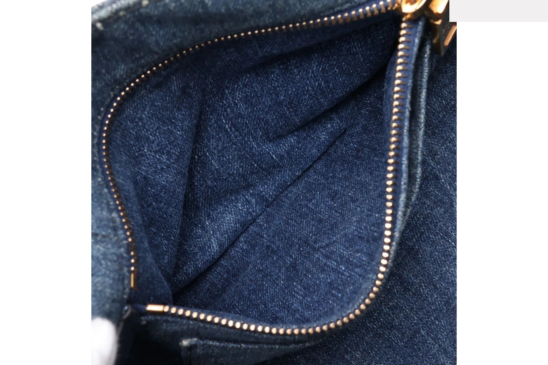 Canapa Denim Blue Triangle Logo 2-Way Shoulder Bag — view 7