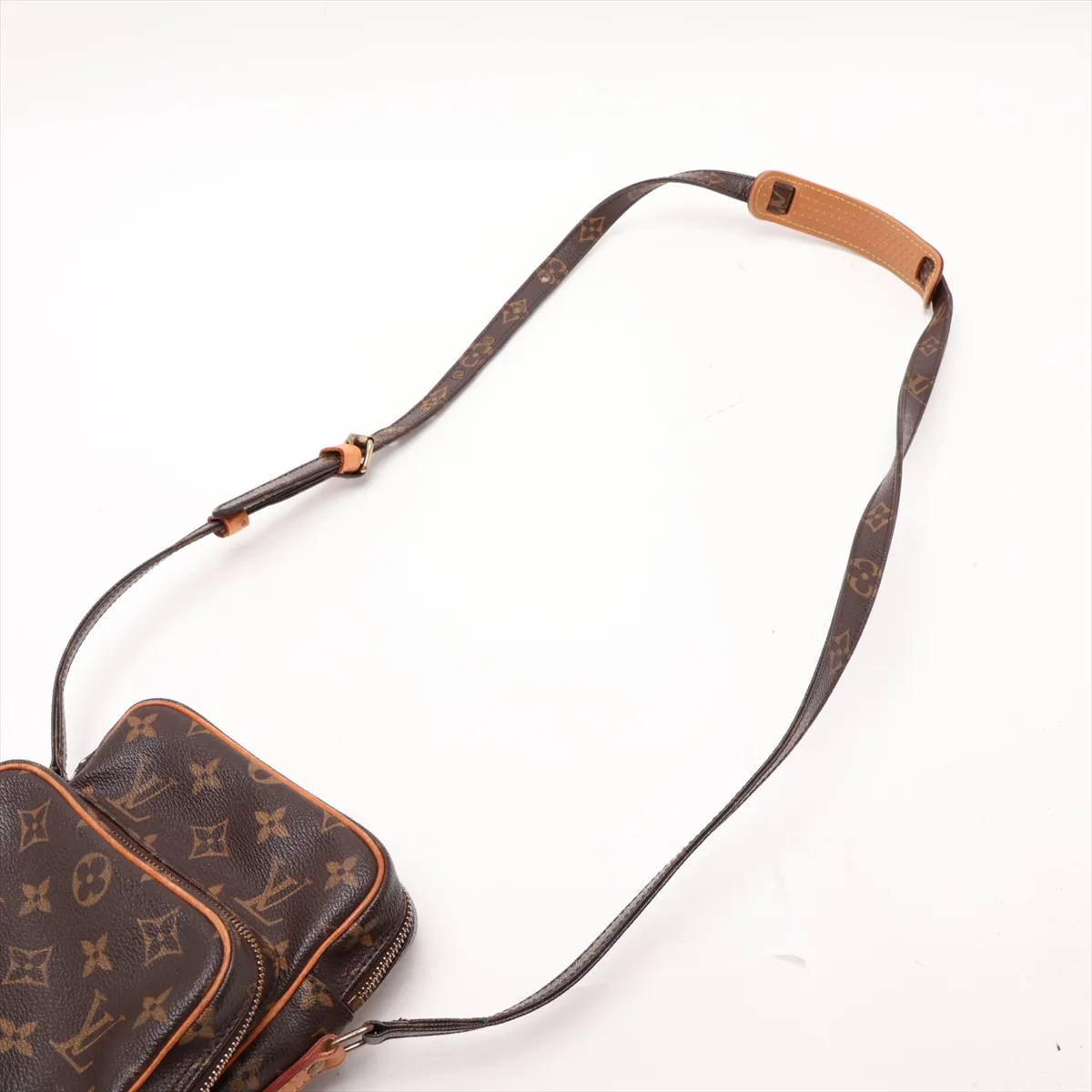 Monogram Amazon M45236 TH0024 Brown — view 5