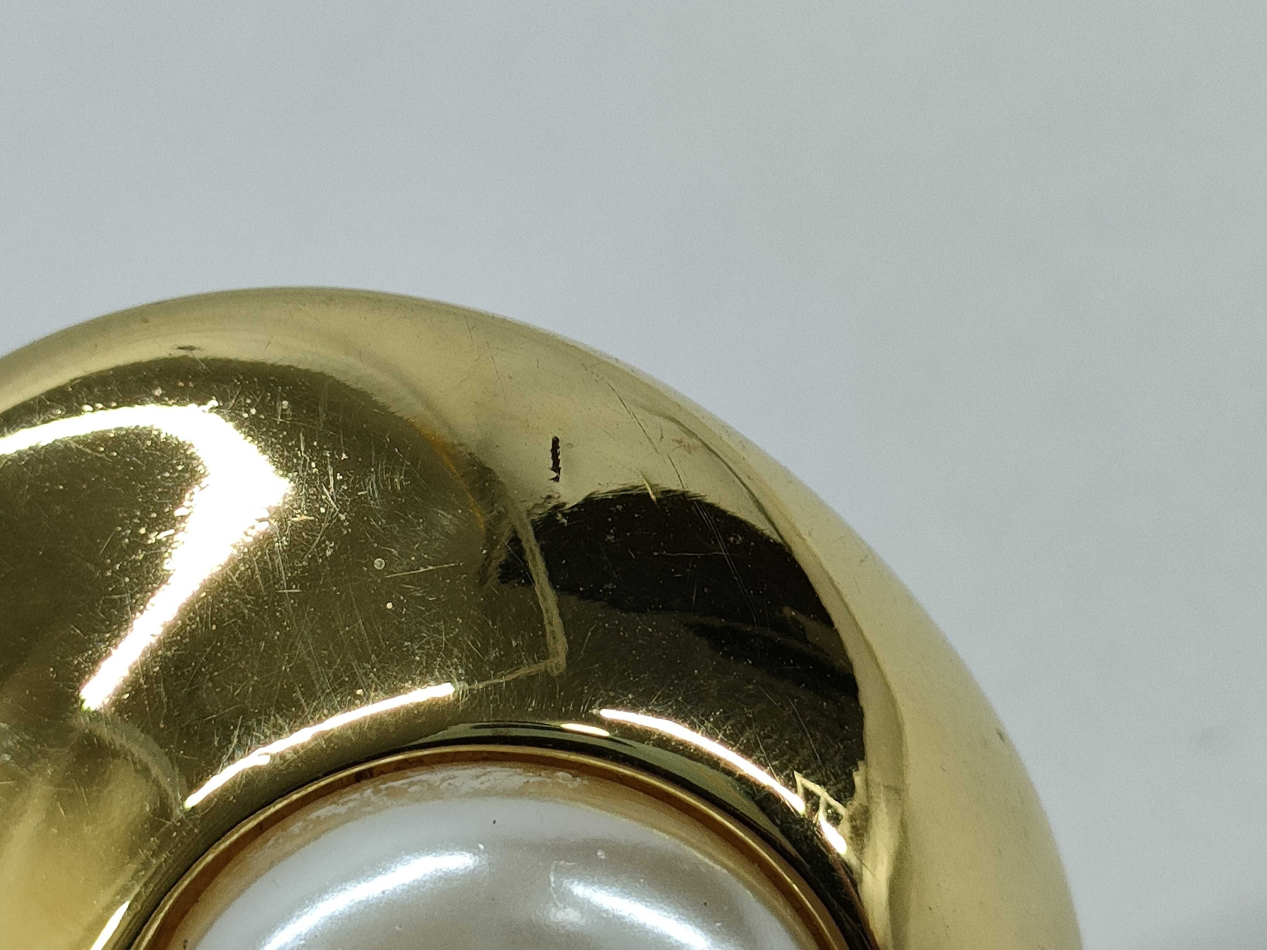 brooch — view 9