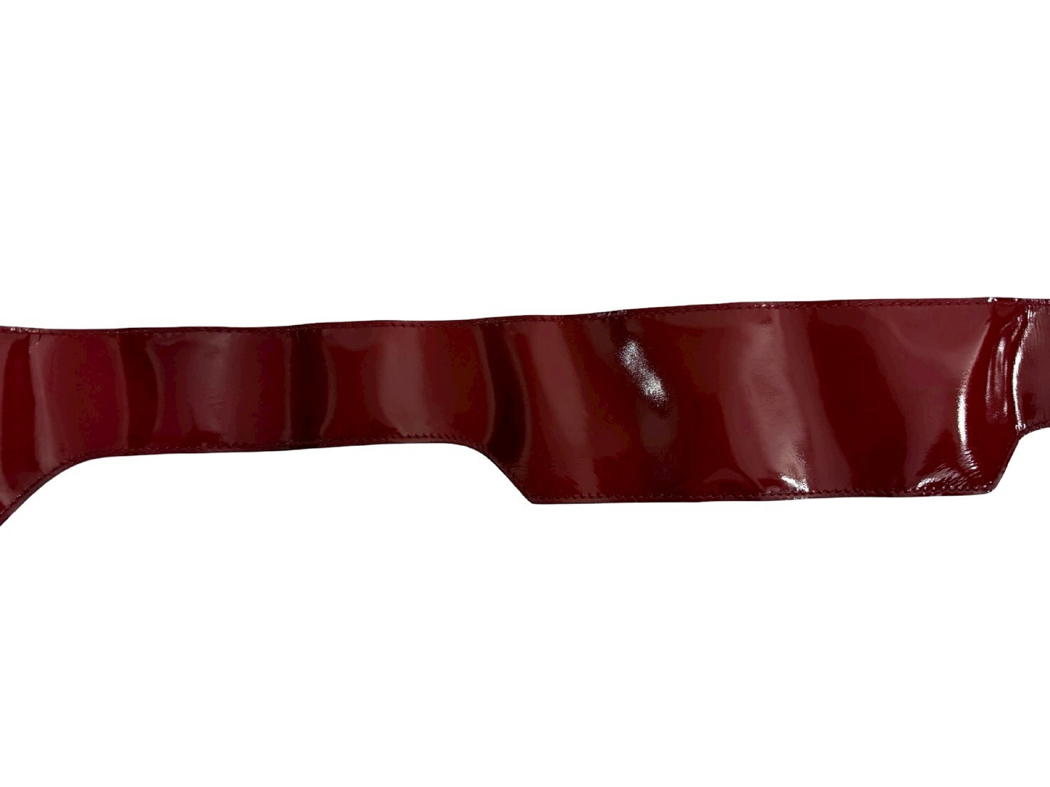 red belt — view 3
