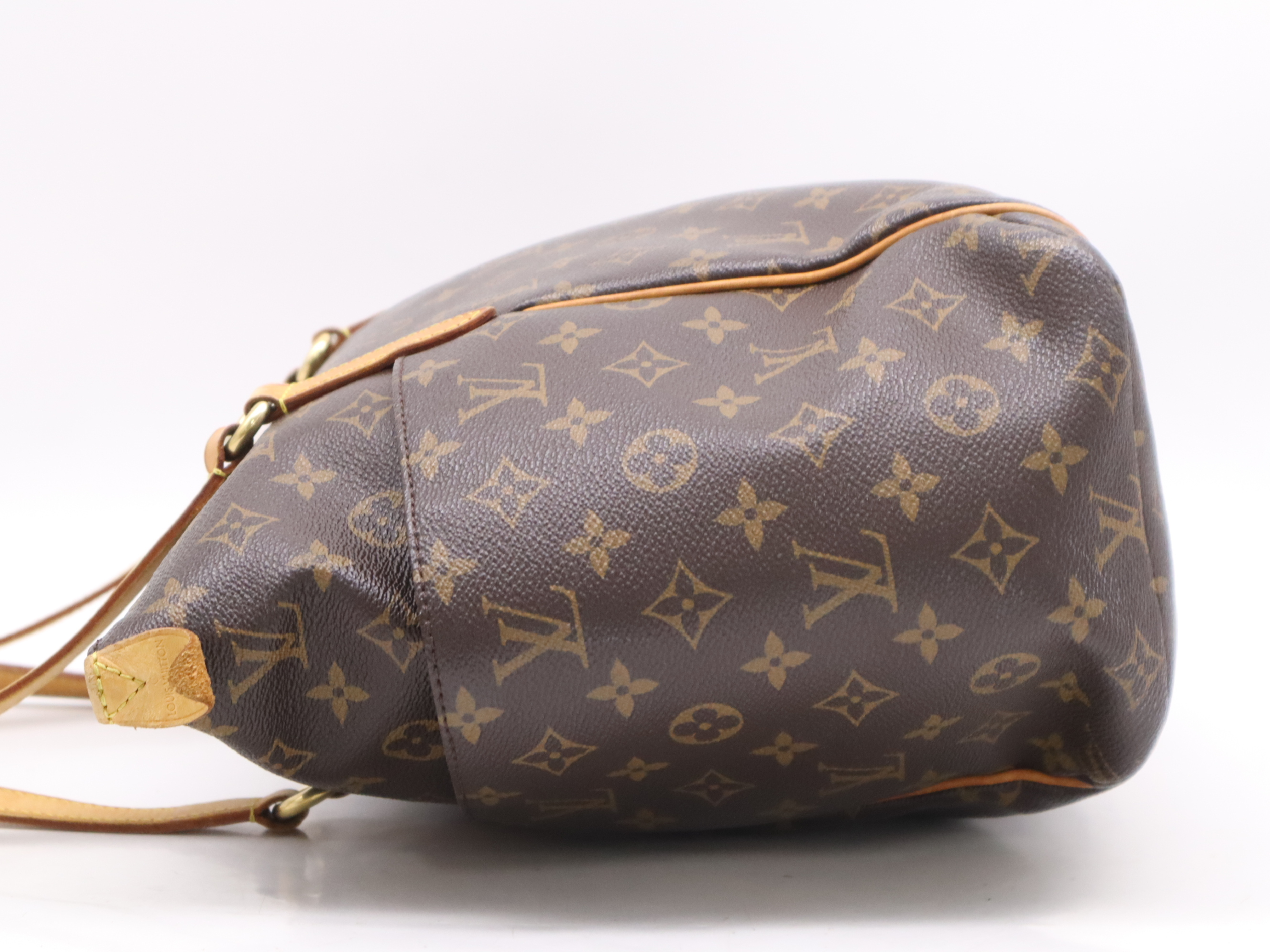 M56689 Monogram Totally MM Tote Bag — view 3