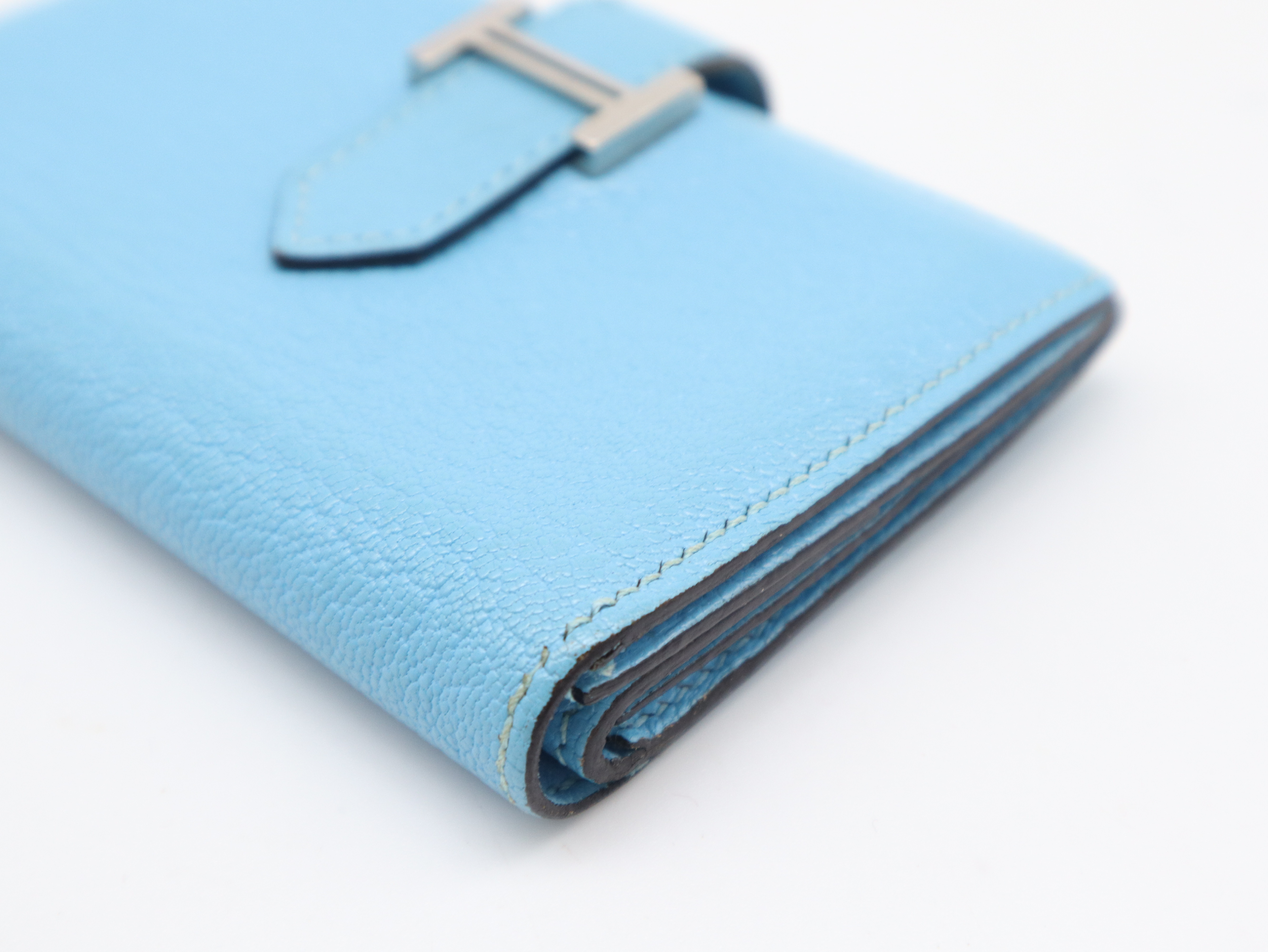 Bearn Mini Wallet L Engraved Chevre Blue Wallet — view 7