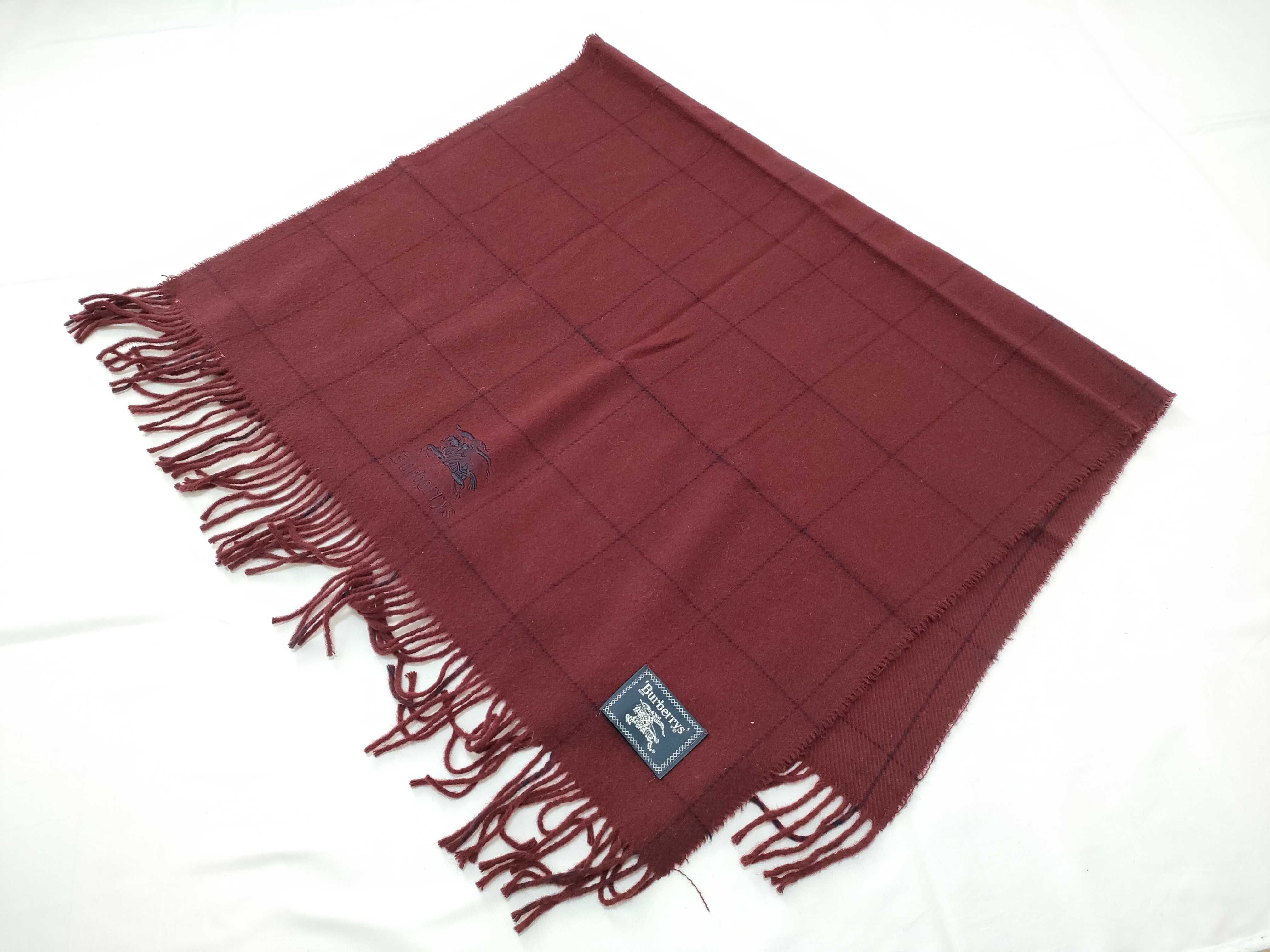 Shawl and other accessories — view 4
