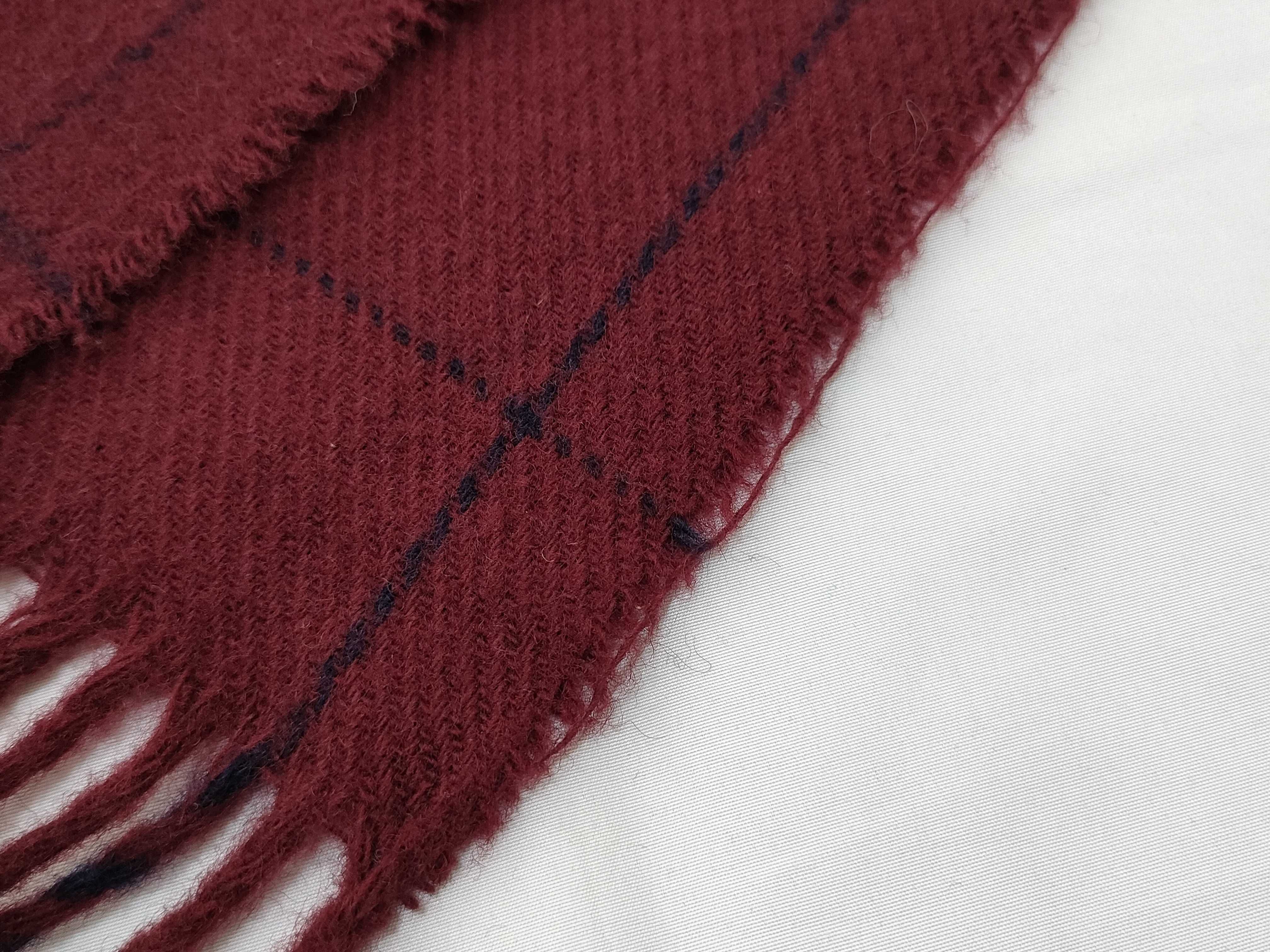 Shawl and other accessories — view 6