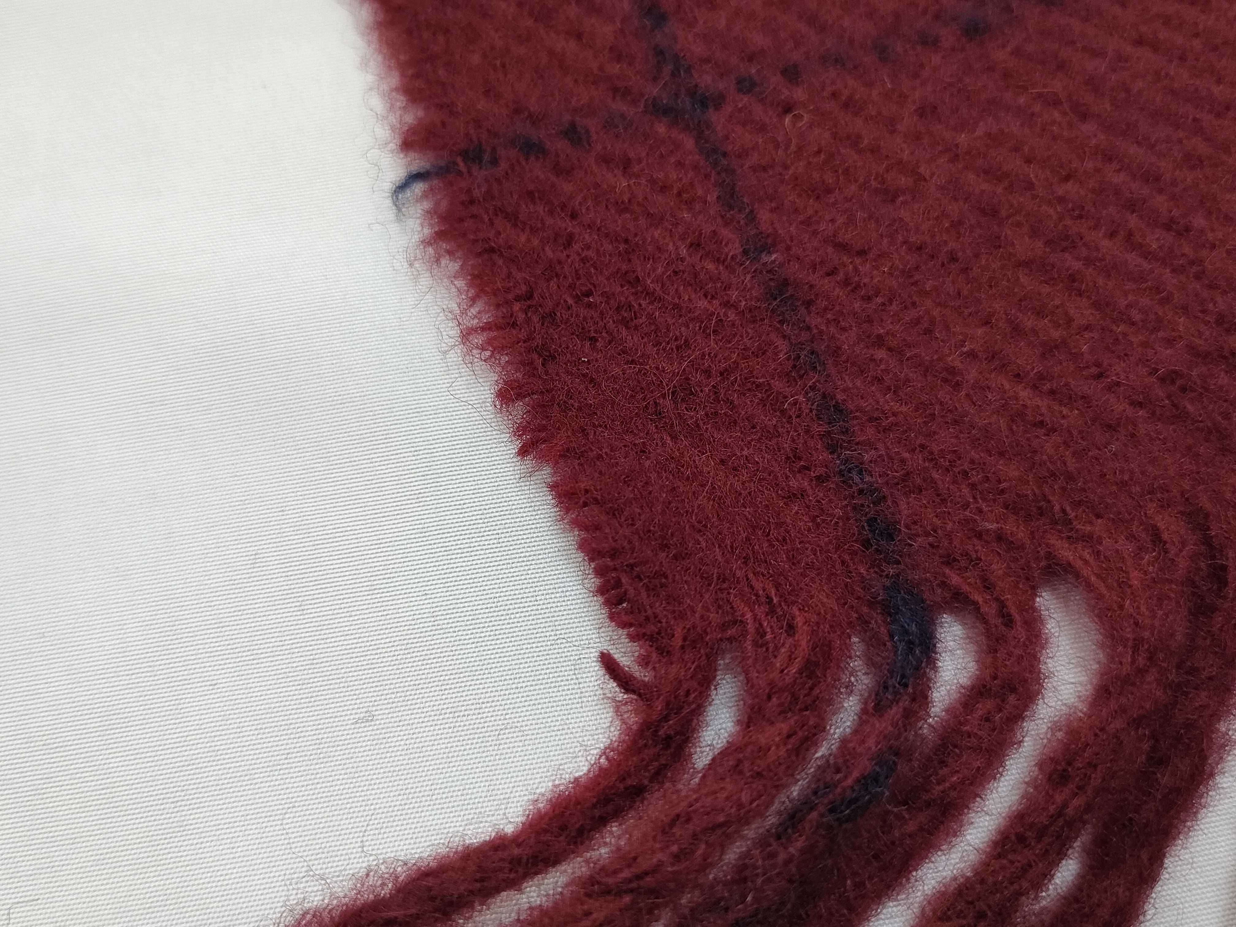 Shawl and other accessories — view 9