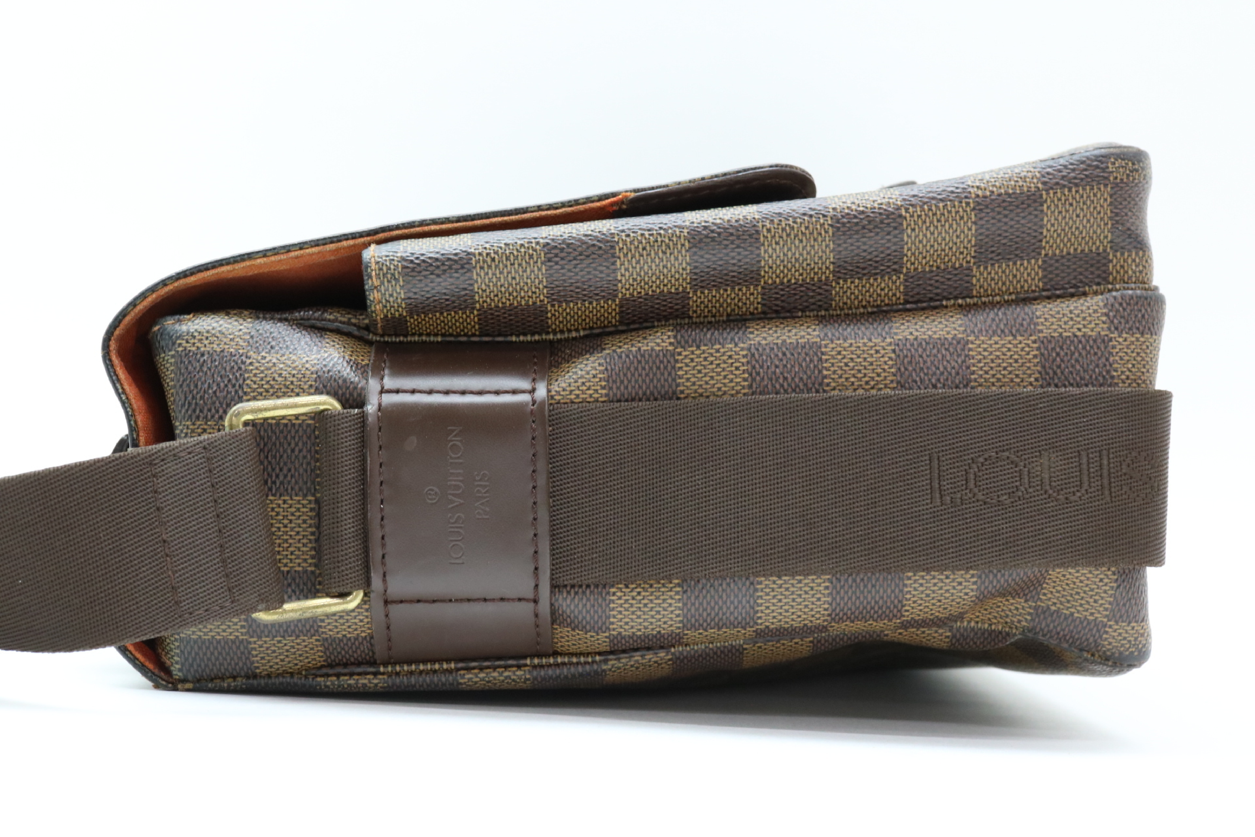 Damier Broadway Handbag — view 3