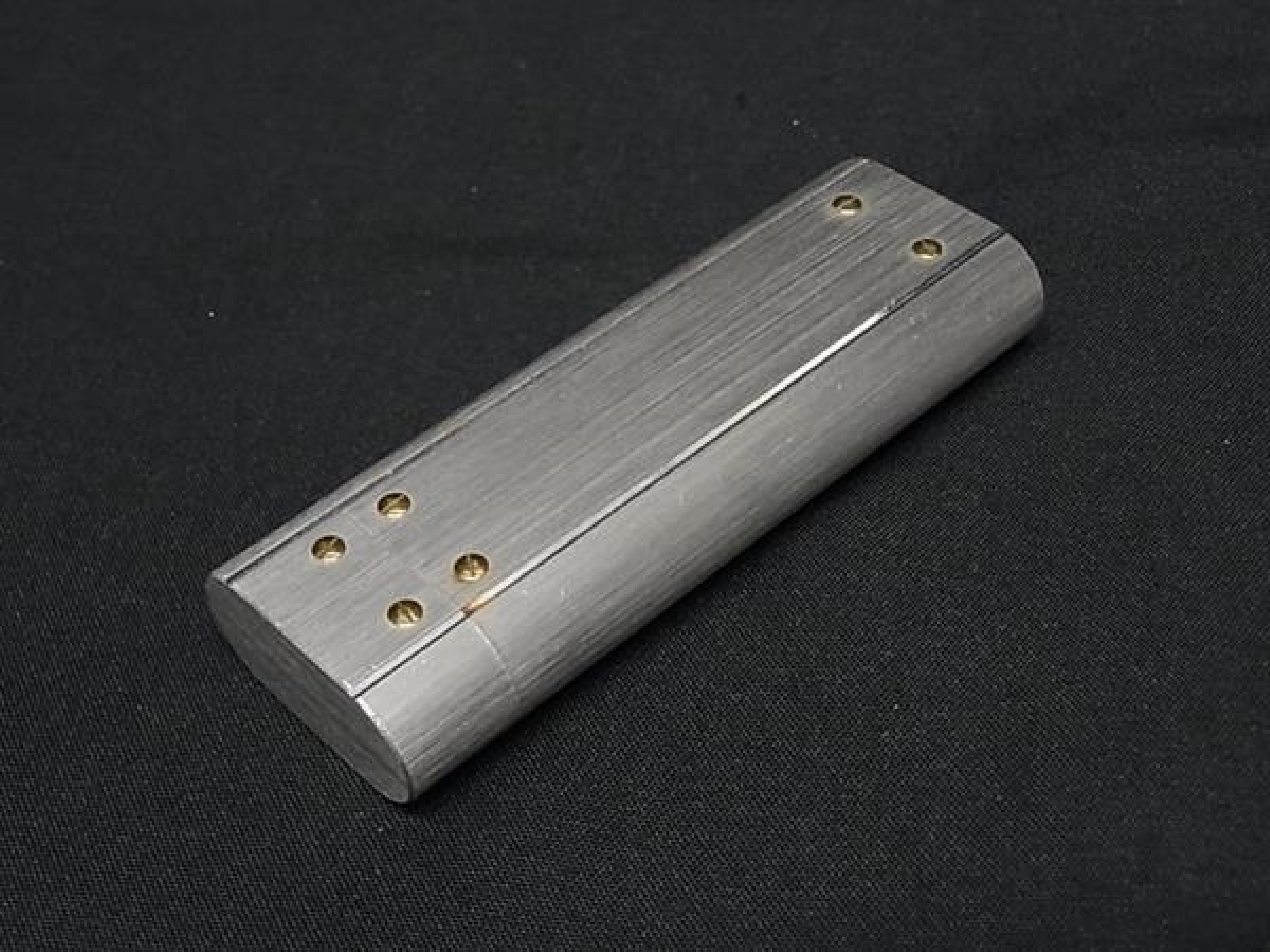 Santos Luxury Gas Lighter, Roller Gas Lighter, Smoking Accessories, Smoking Goods, Men's & Women's, Silver Tone, FY3937 Lighter — view 2