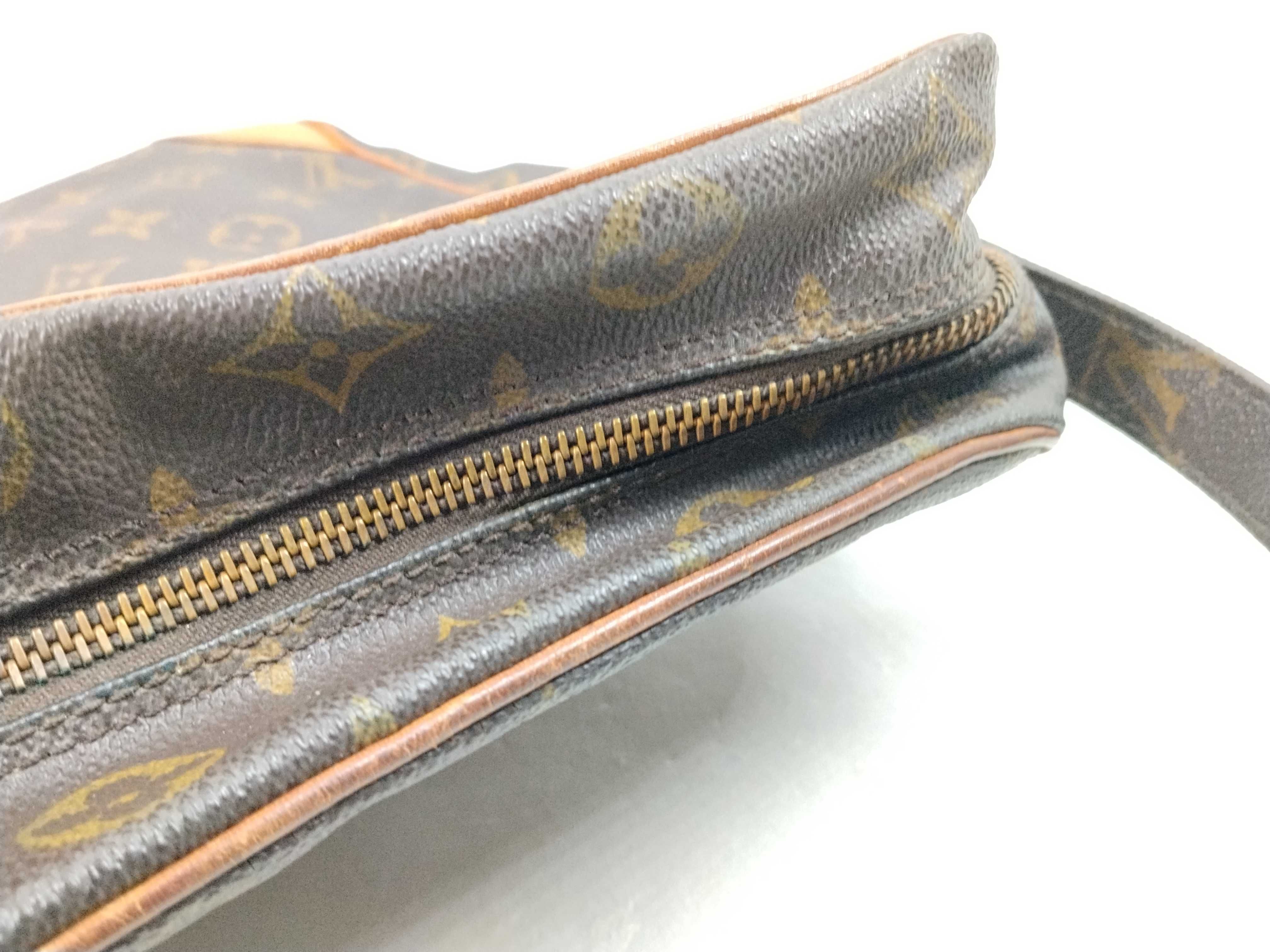 Monogram Danupe 871-SL Shoulder Bag — view 9