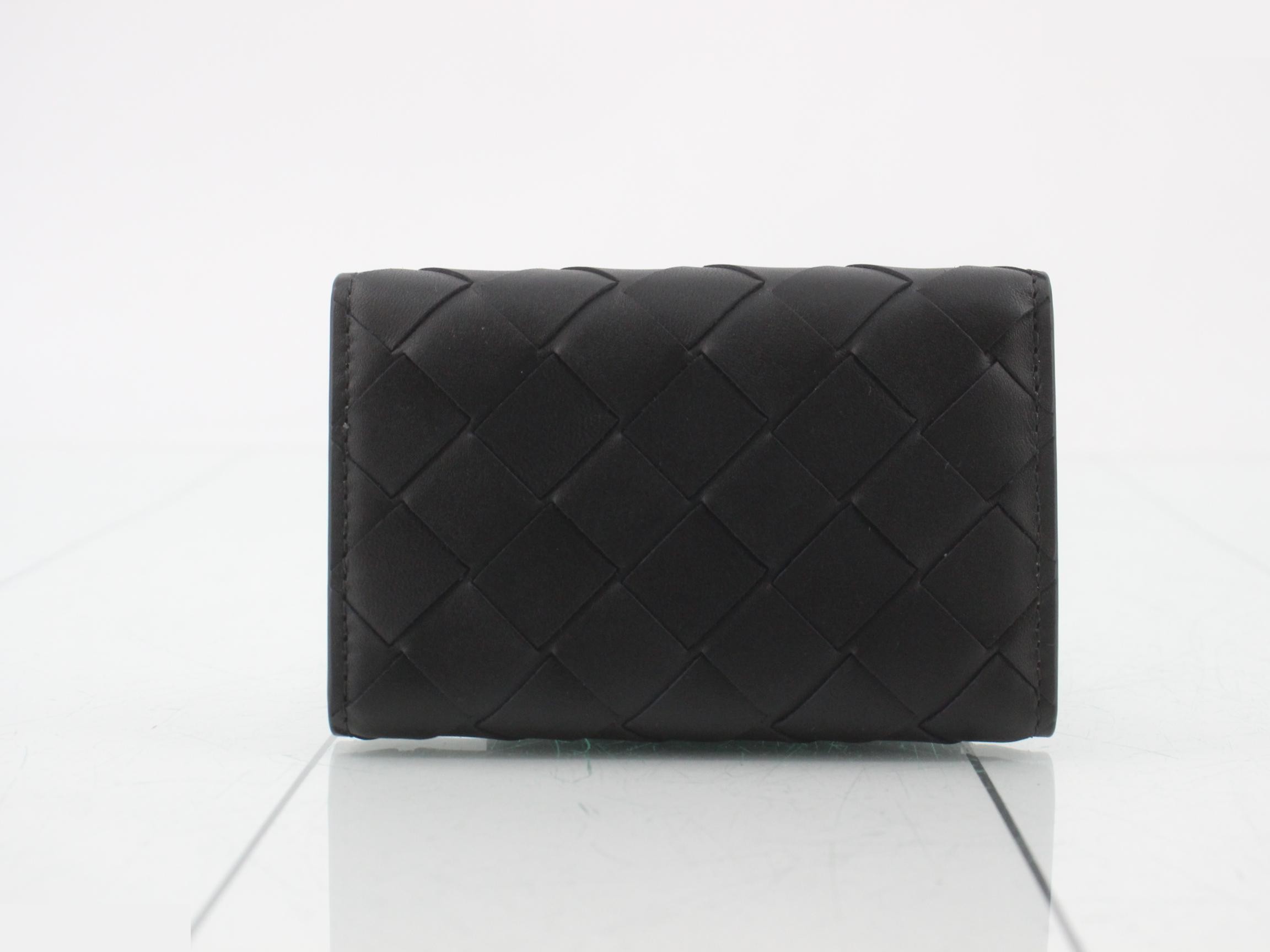 Intrecciato 6-key case, black, RFID responsive. — view 2