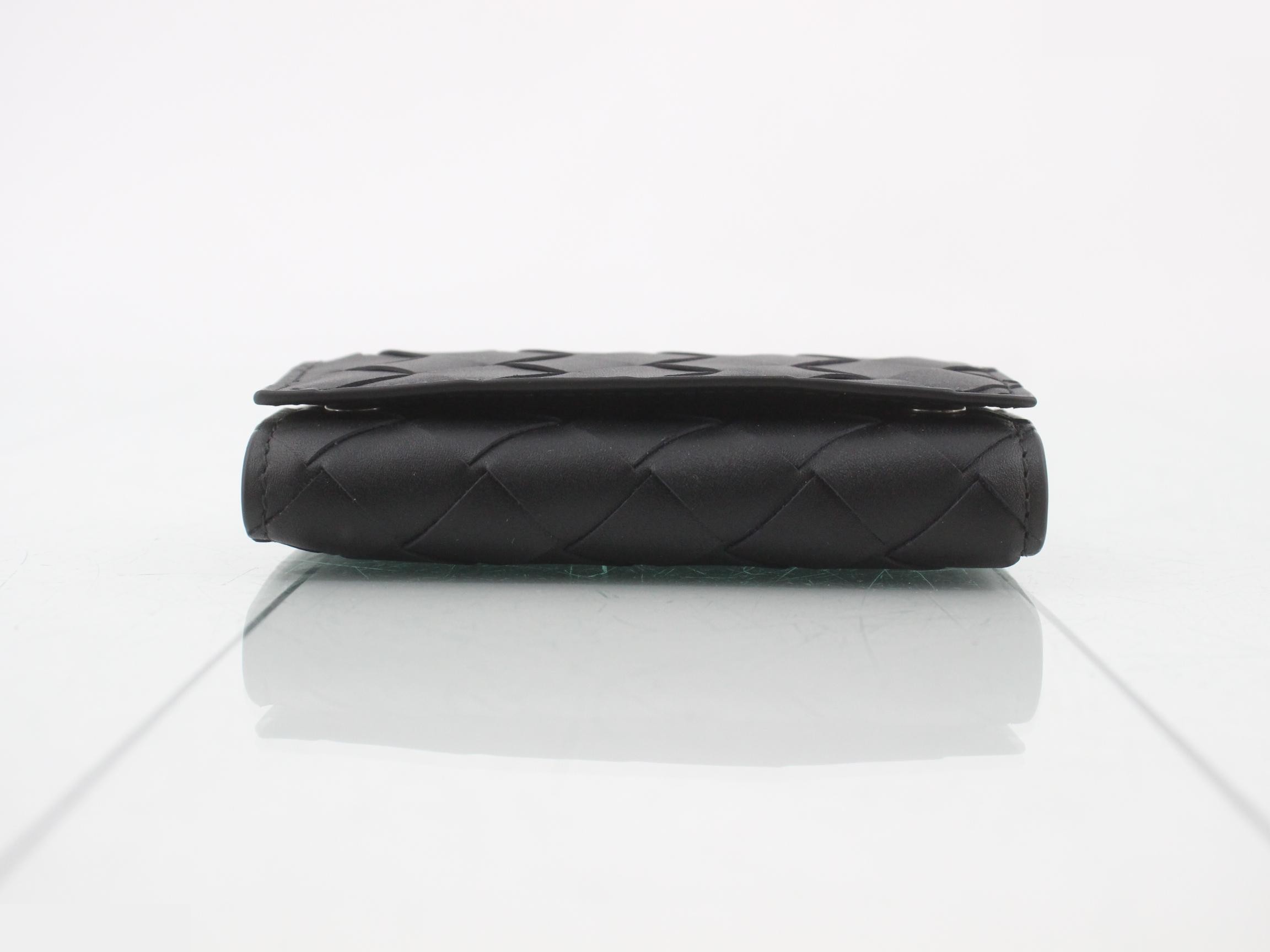 Intrecciato 6-key case, black, RFID responsive. — view 3