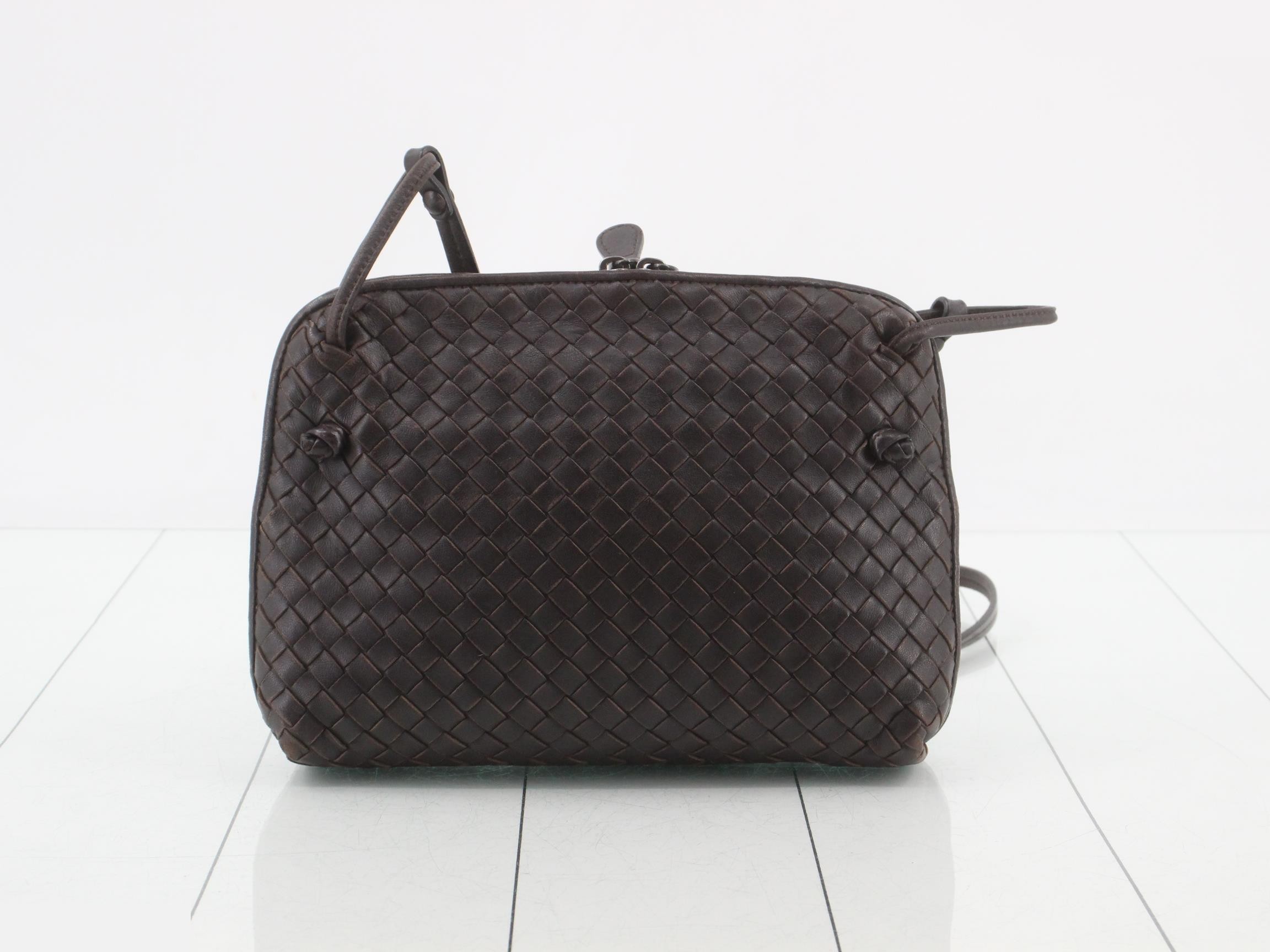 Intrecciato (bag) - Shoulder bag, leather, brown — view 2