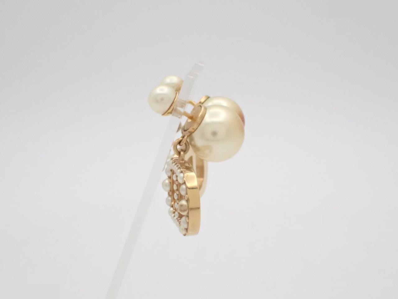 Earrings — view 3