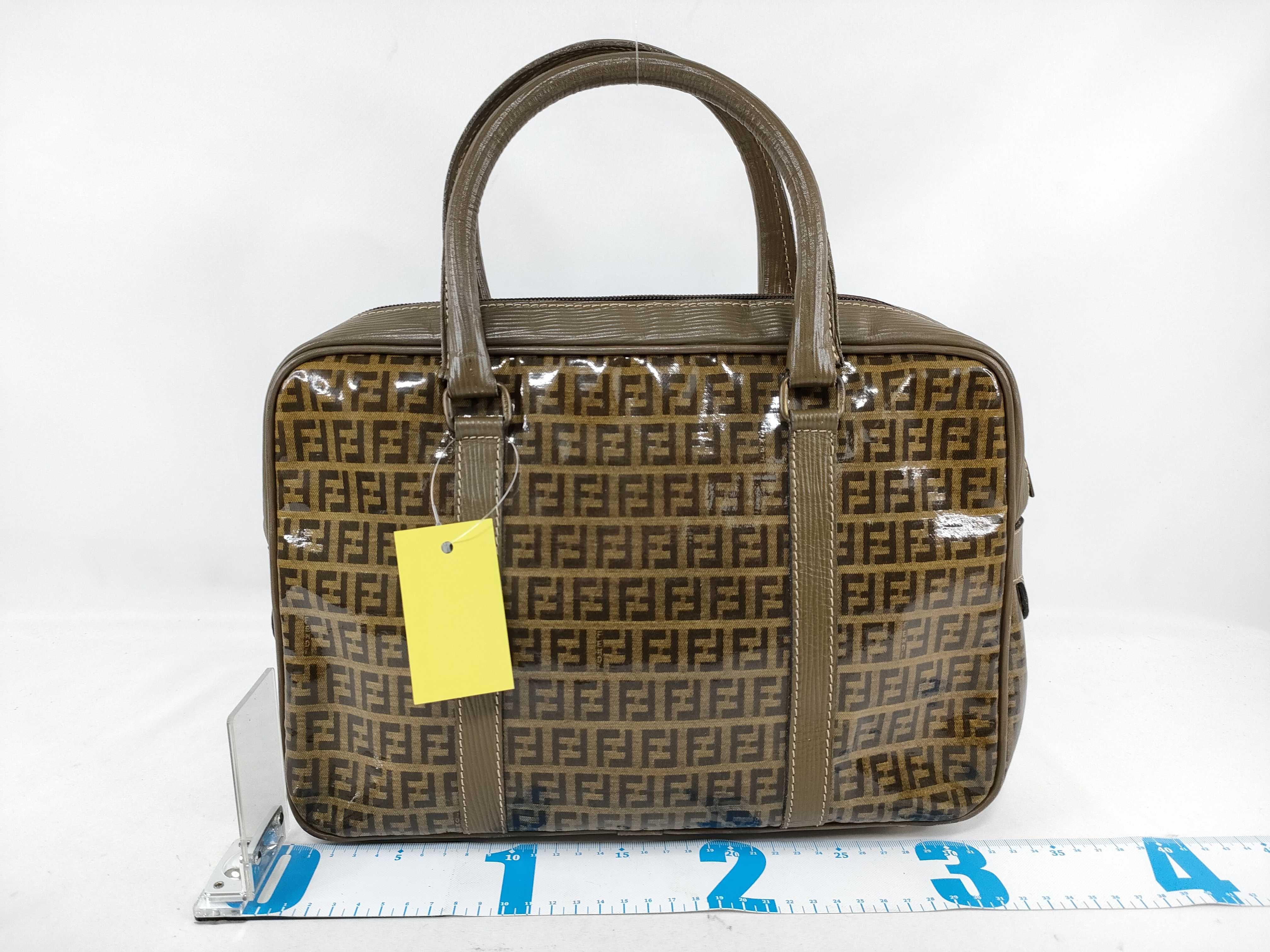handbag — view 2