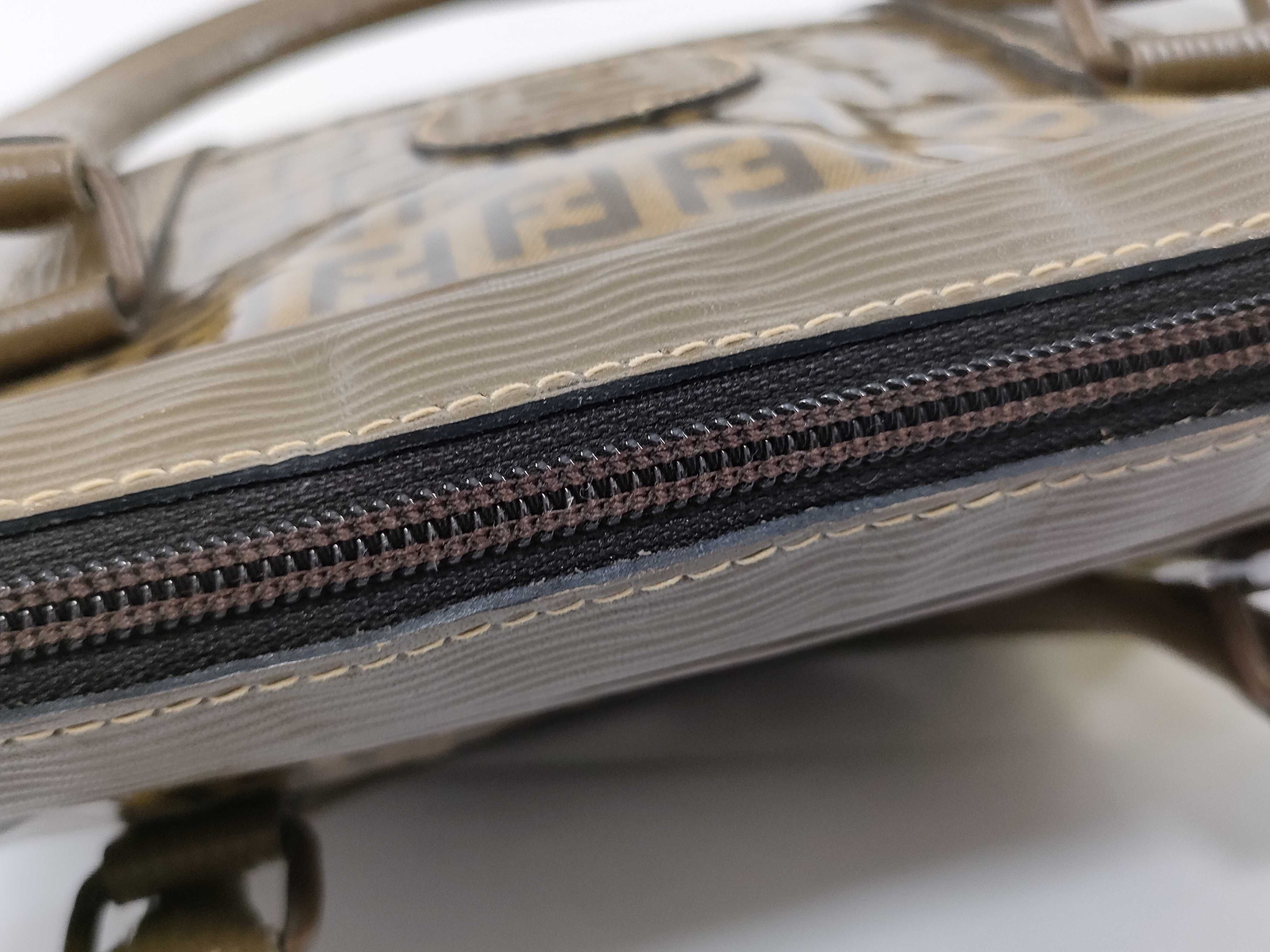 handbag — view 9