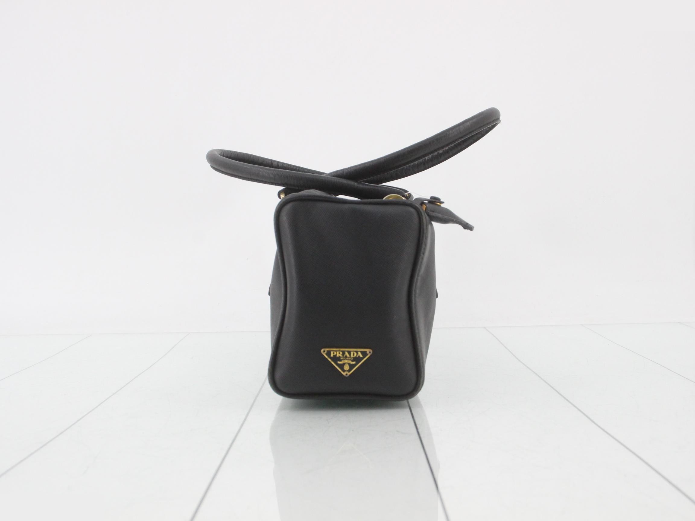 handbag — view 4