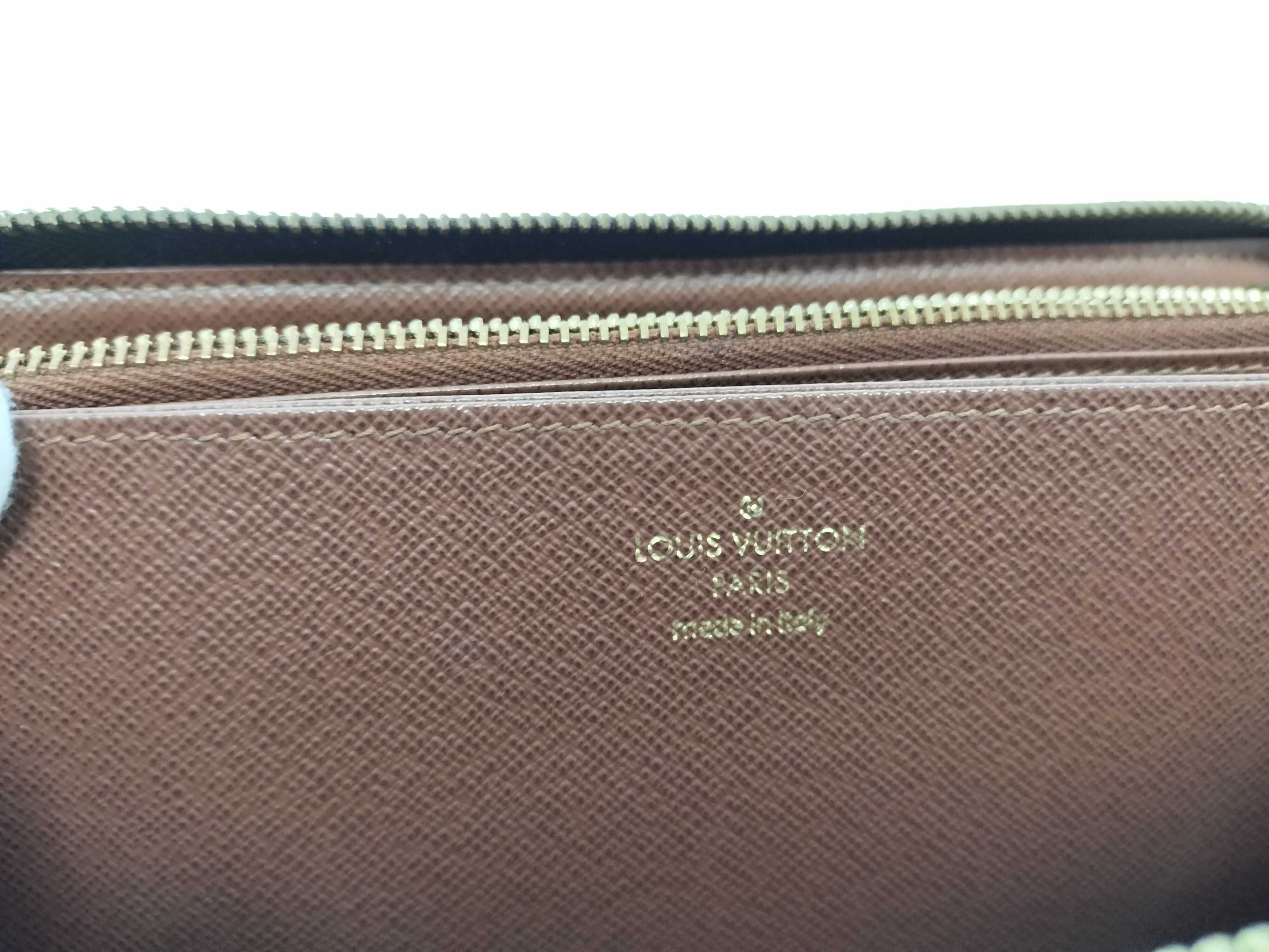 Monogram Louis Vuitton Monogram Zippy Wallet — view 11