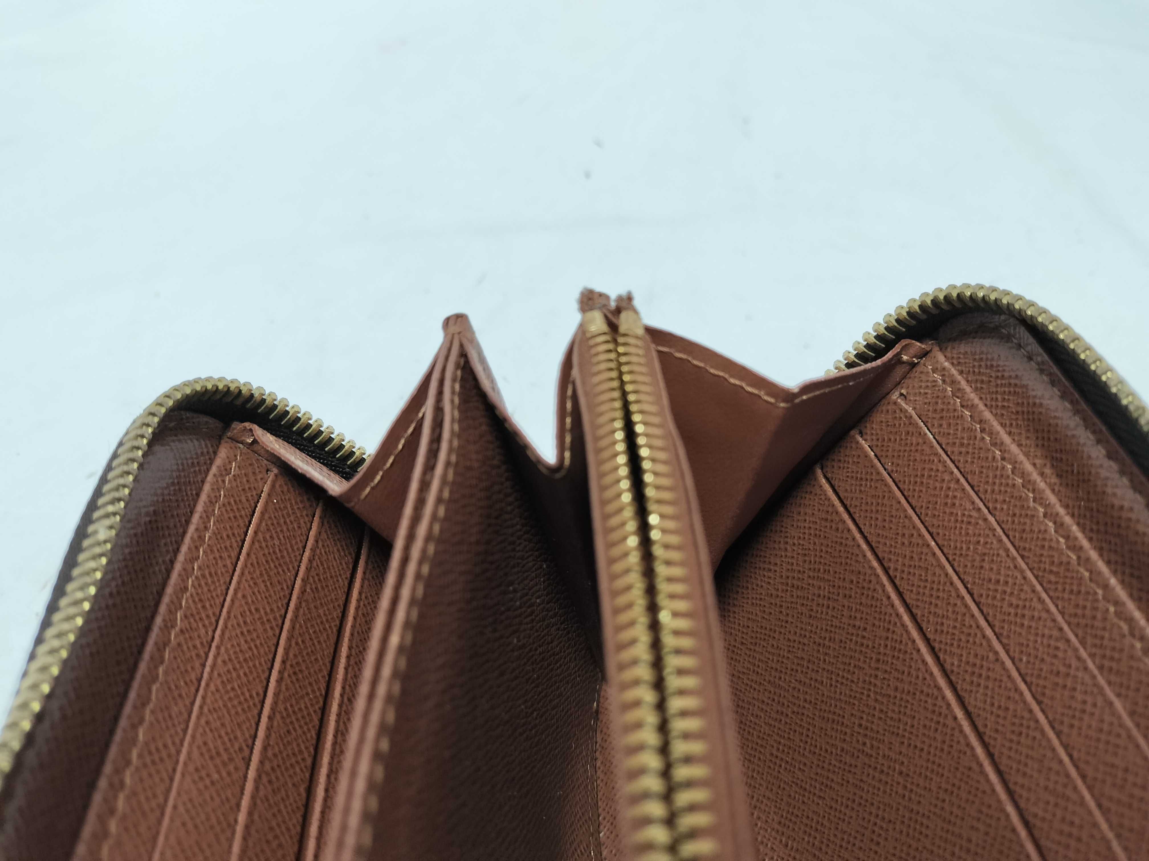 Monogram Louis Vuitton Monogram Zippy Wallet — view 12
