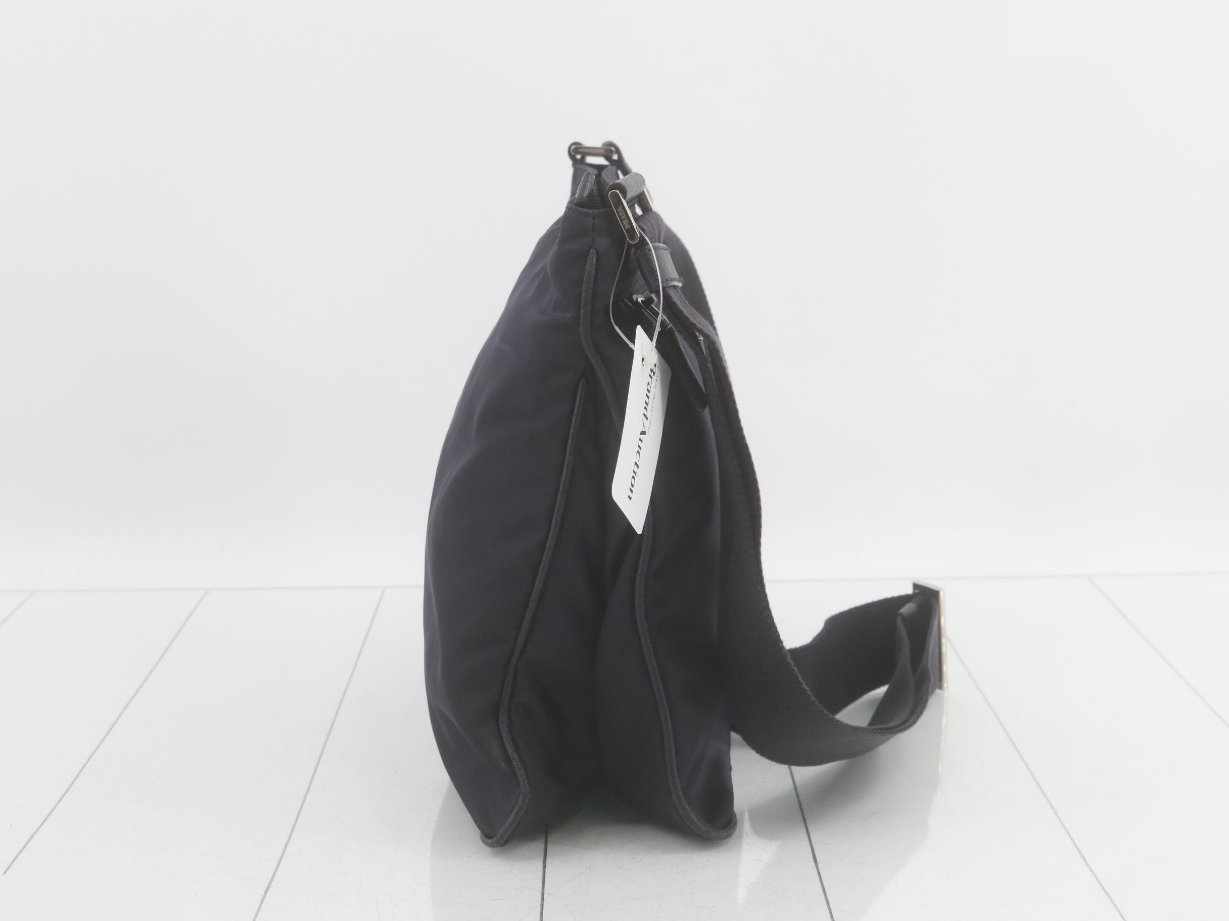 Shoulder bag — view 4