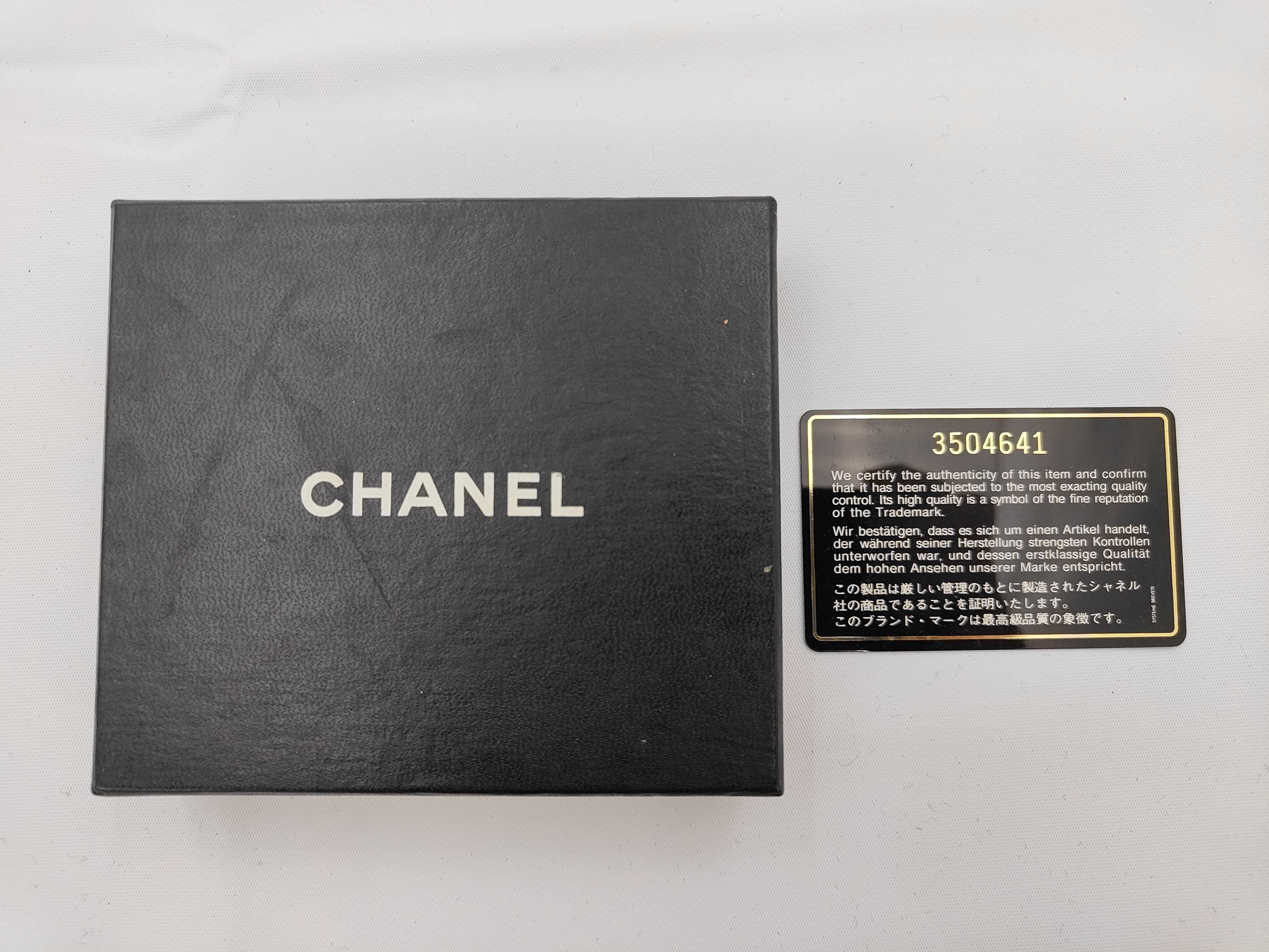 Coco Mark Bi-fold Wallet with Box — view 9