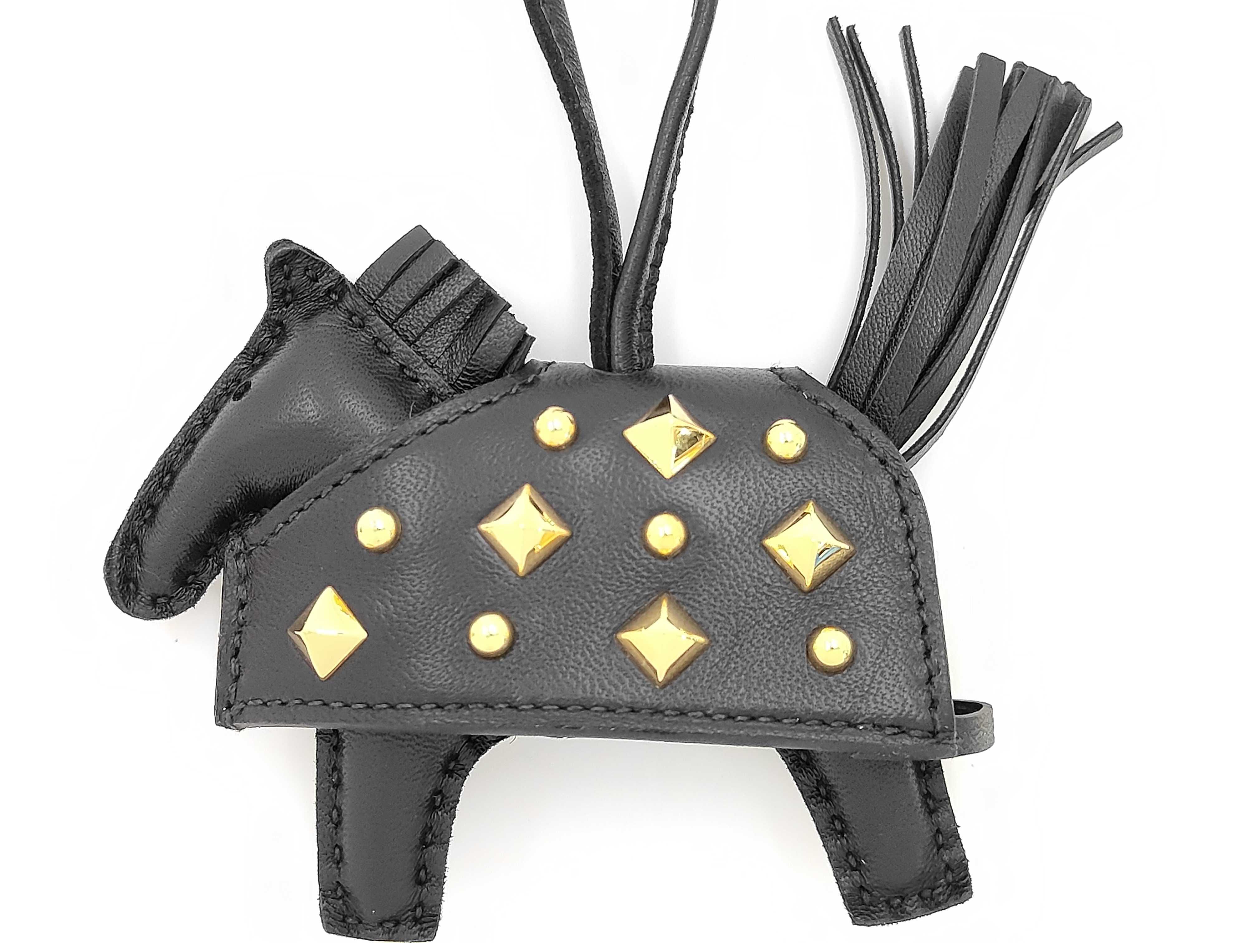 Rodeo Robeo Lock PM K stamp:2025 Charm Agneau Milo Noir Black Gold Studs Other Accessories — view 3