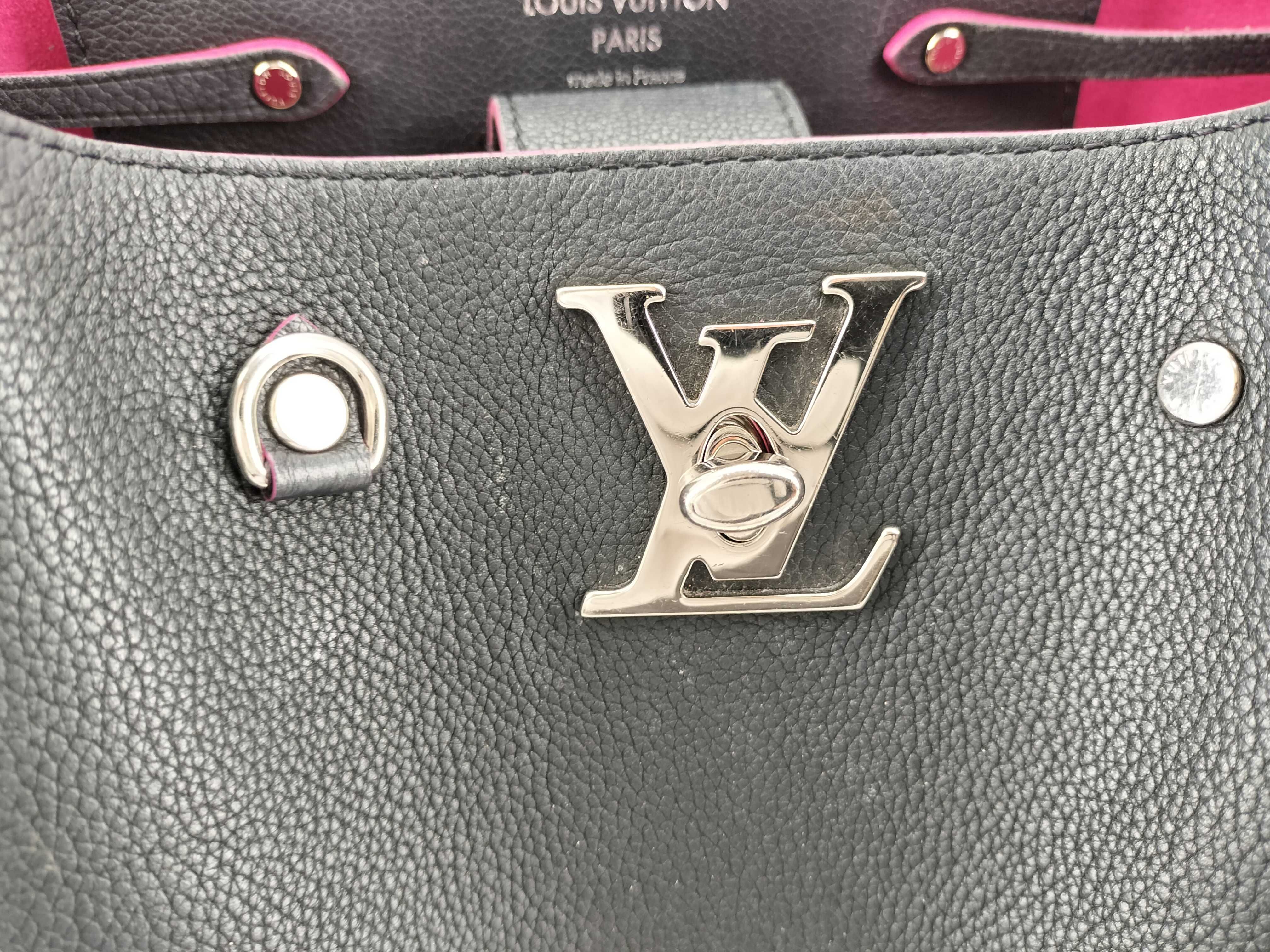 Lockme Bucket Shoulder Bag — view 15
