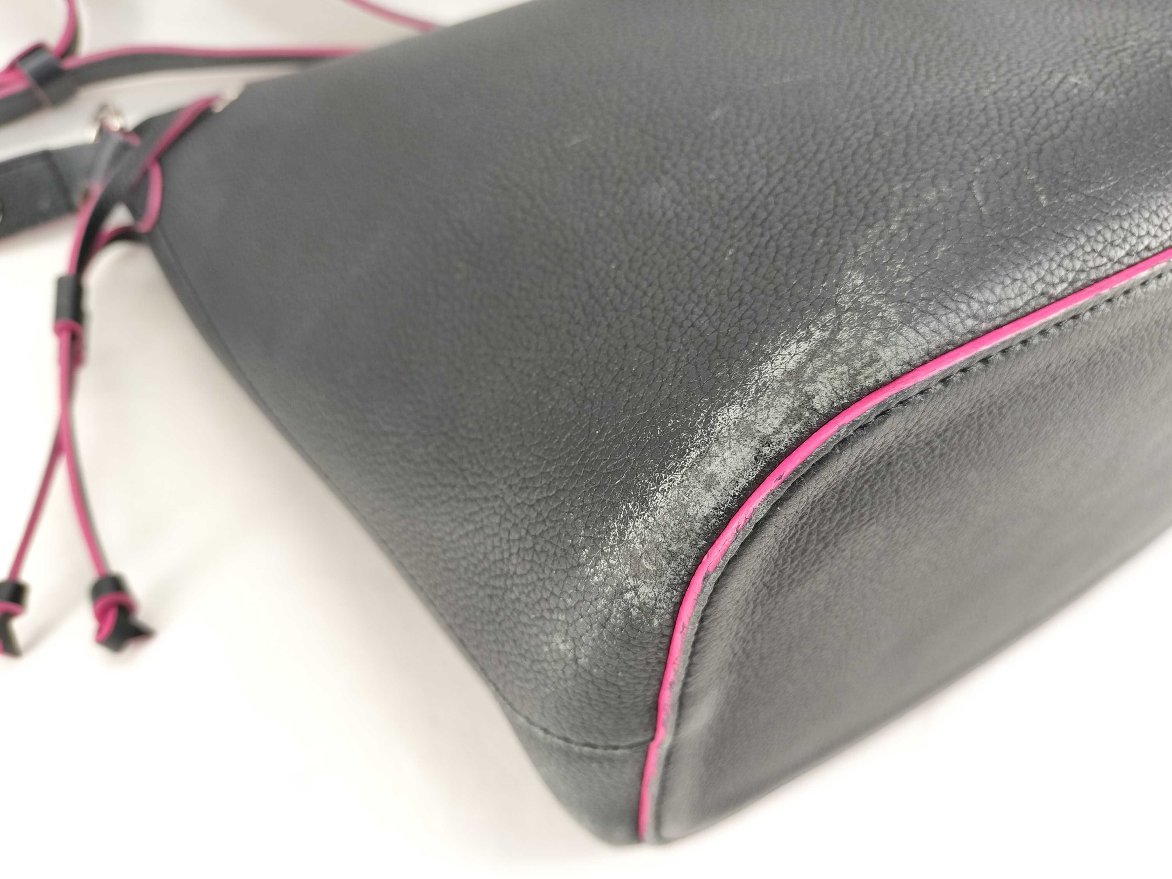 Lockme Bucket Shoulder Bag — view 8