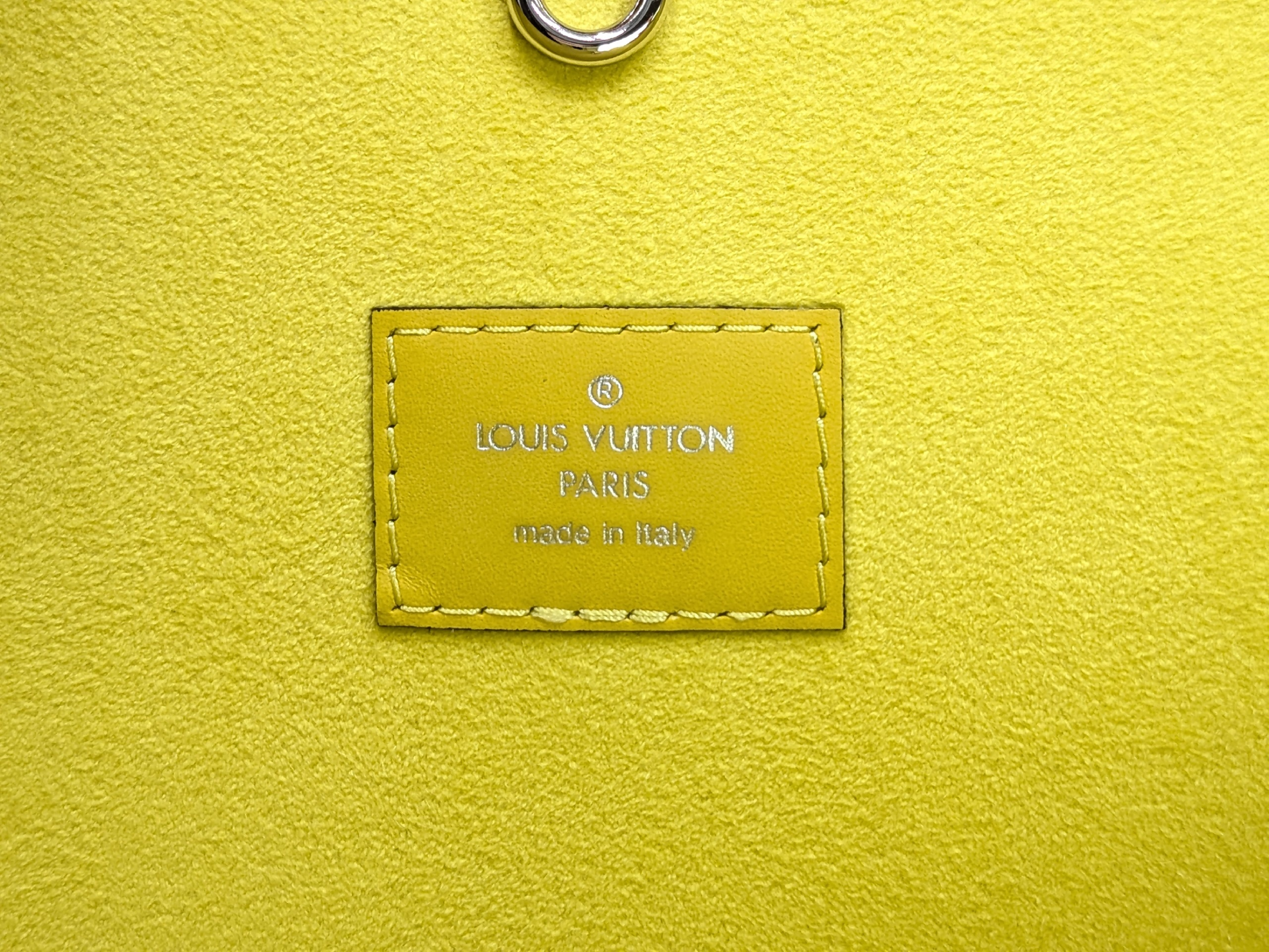 M40954 Epi Neverfull MM Pistachio Handbag — view 11
