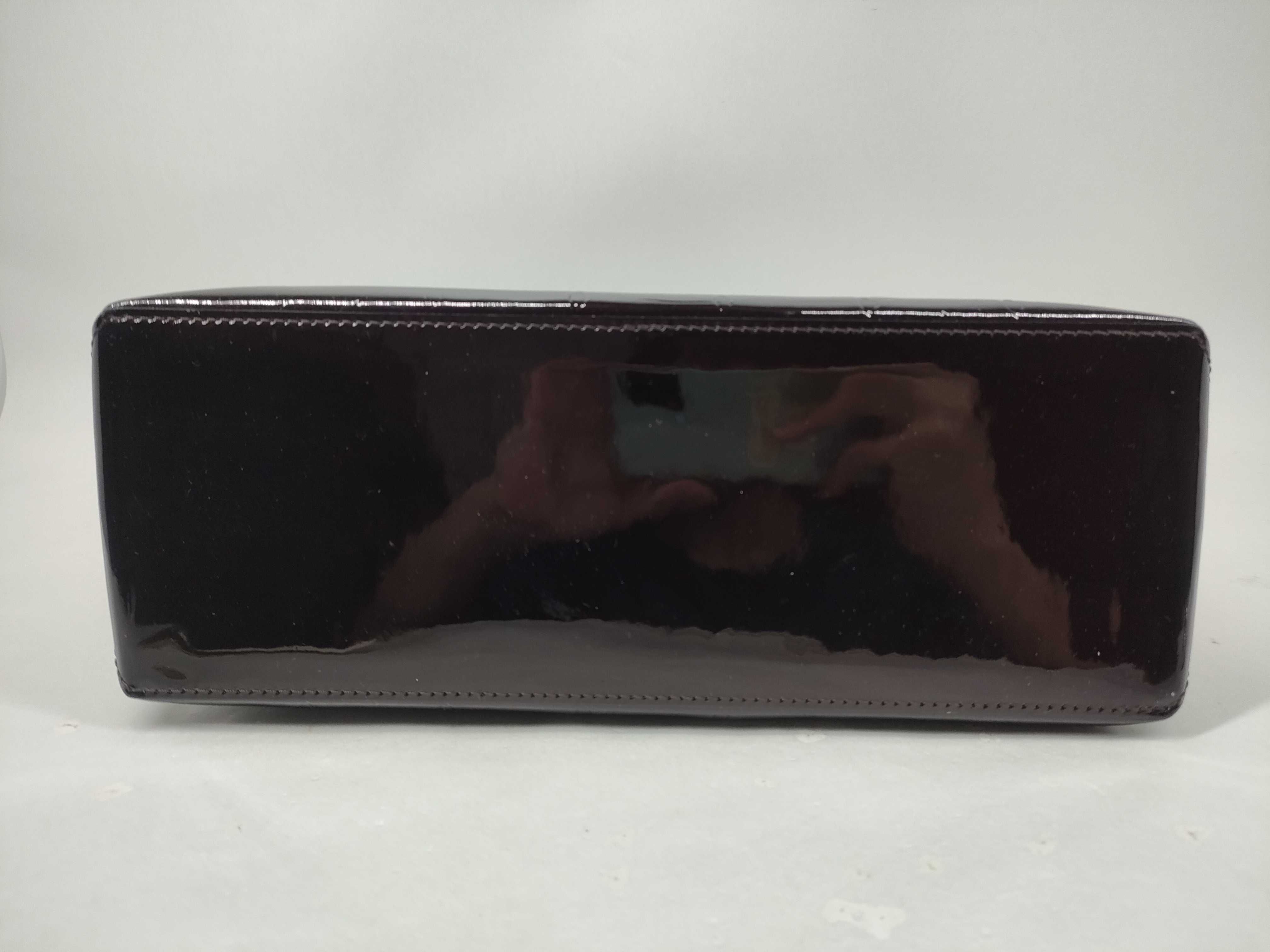Vernis Wilshire Handbag — view 7