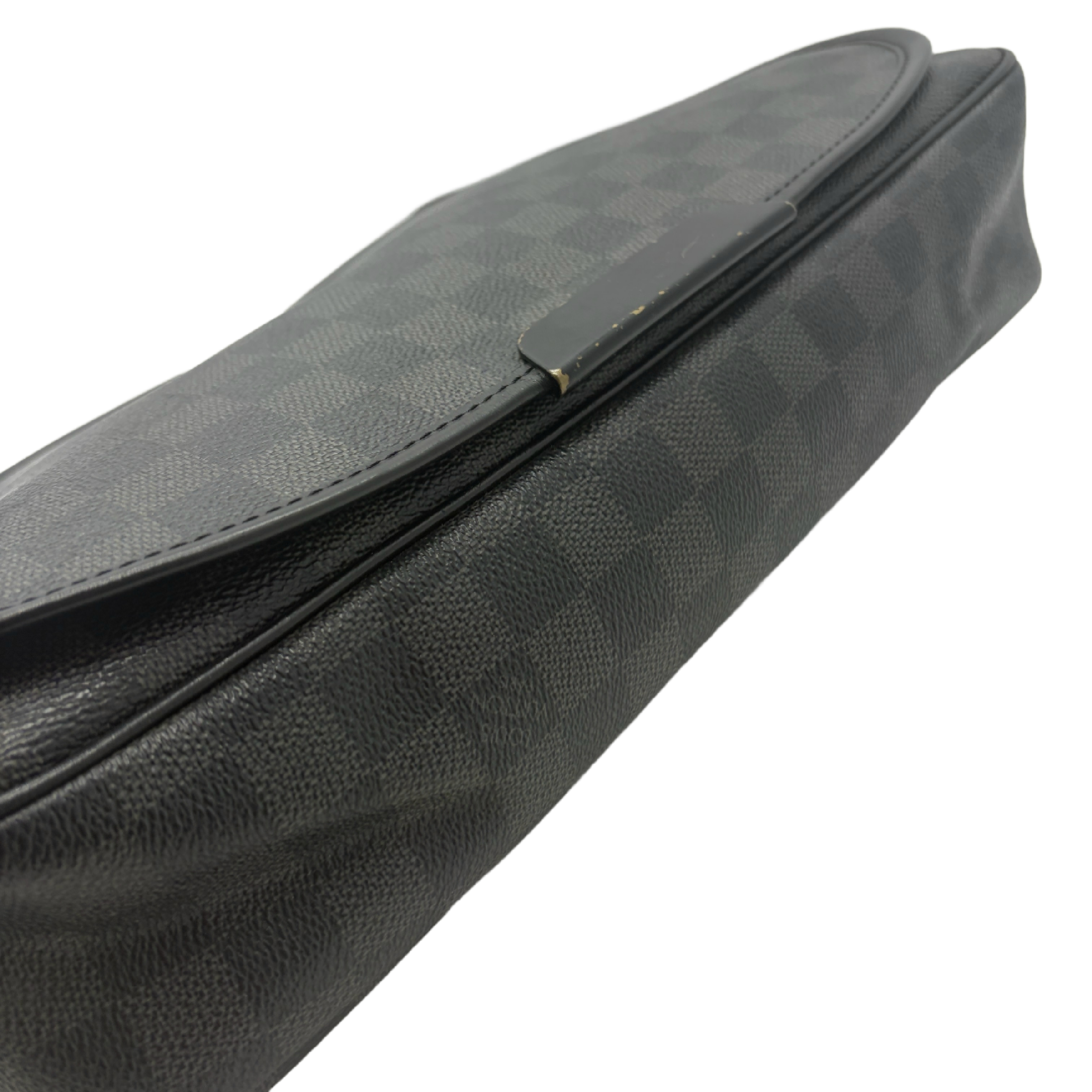 Damier Graphite Shoulder Bag — view 5