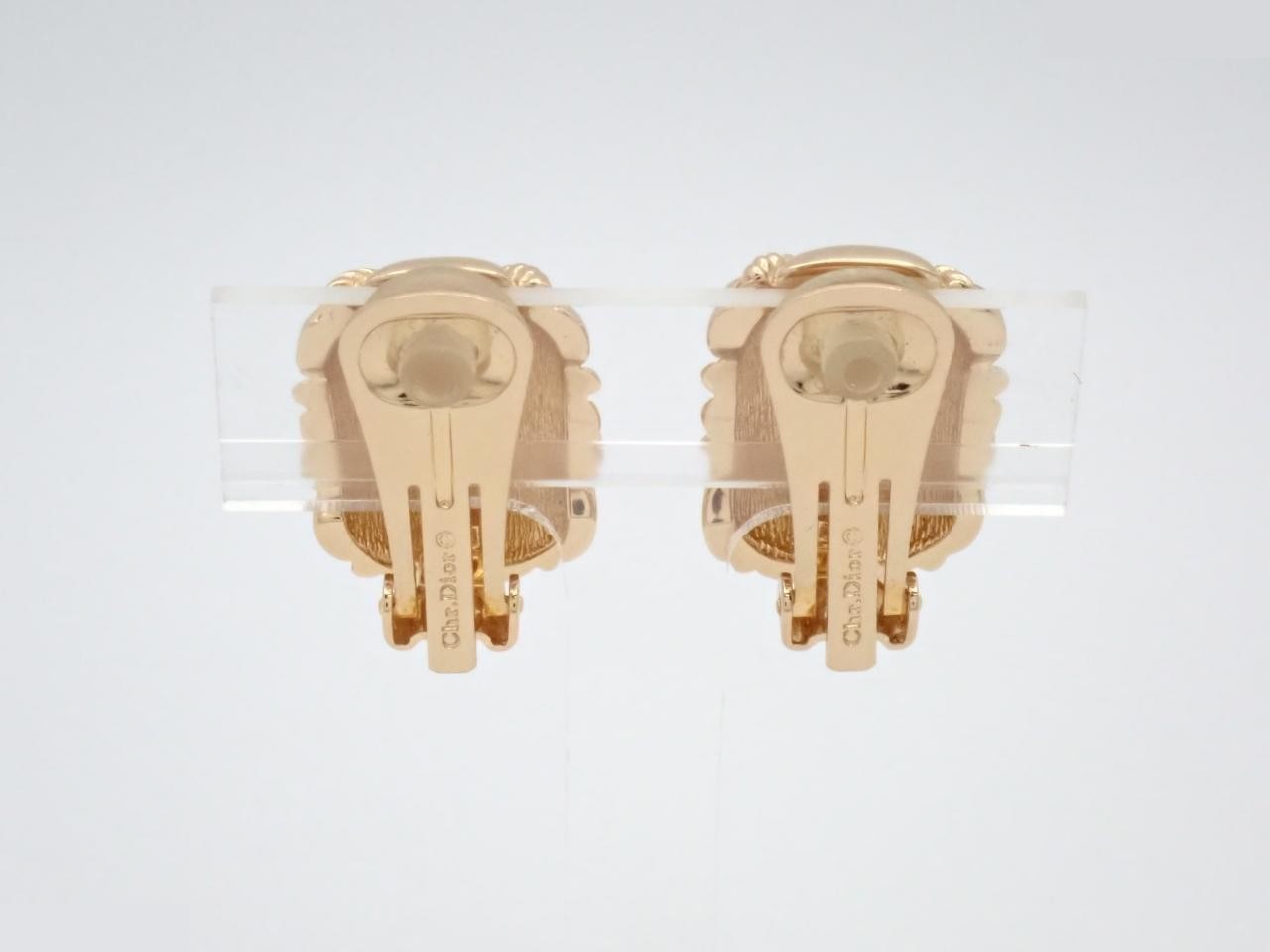 Other lines: Precious metals, earrings, quilting, rope, gold — view 2