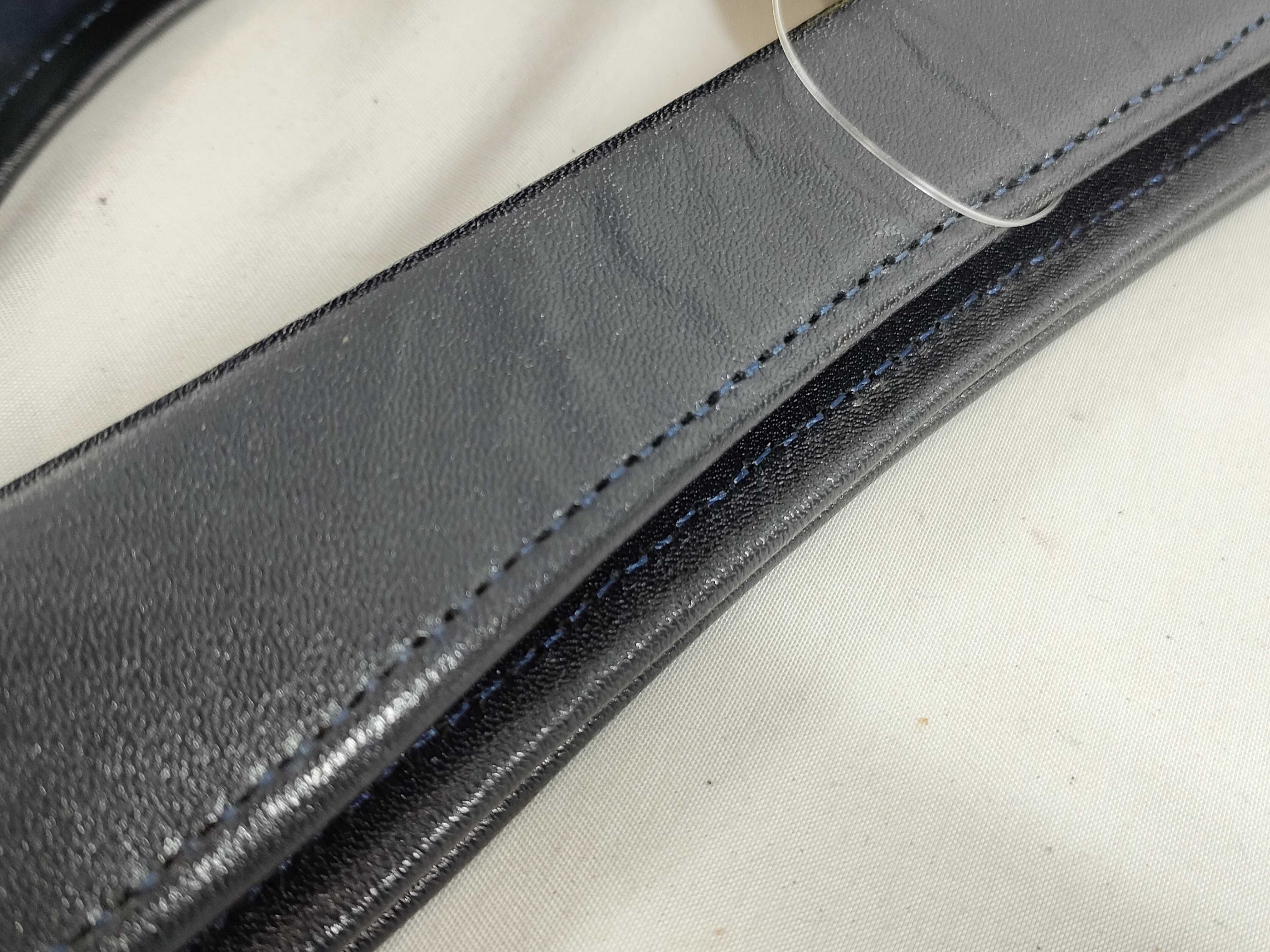 x Noevir Collaboration Clutch Handbag — view 4