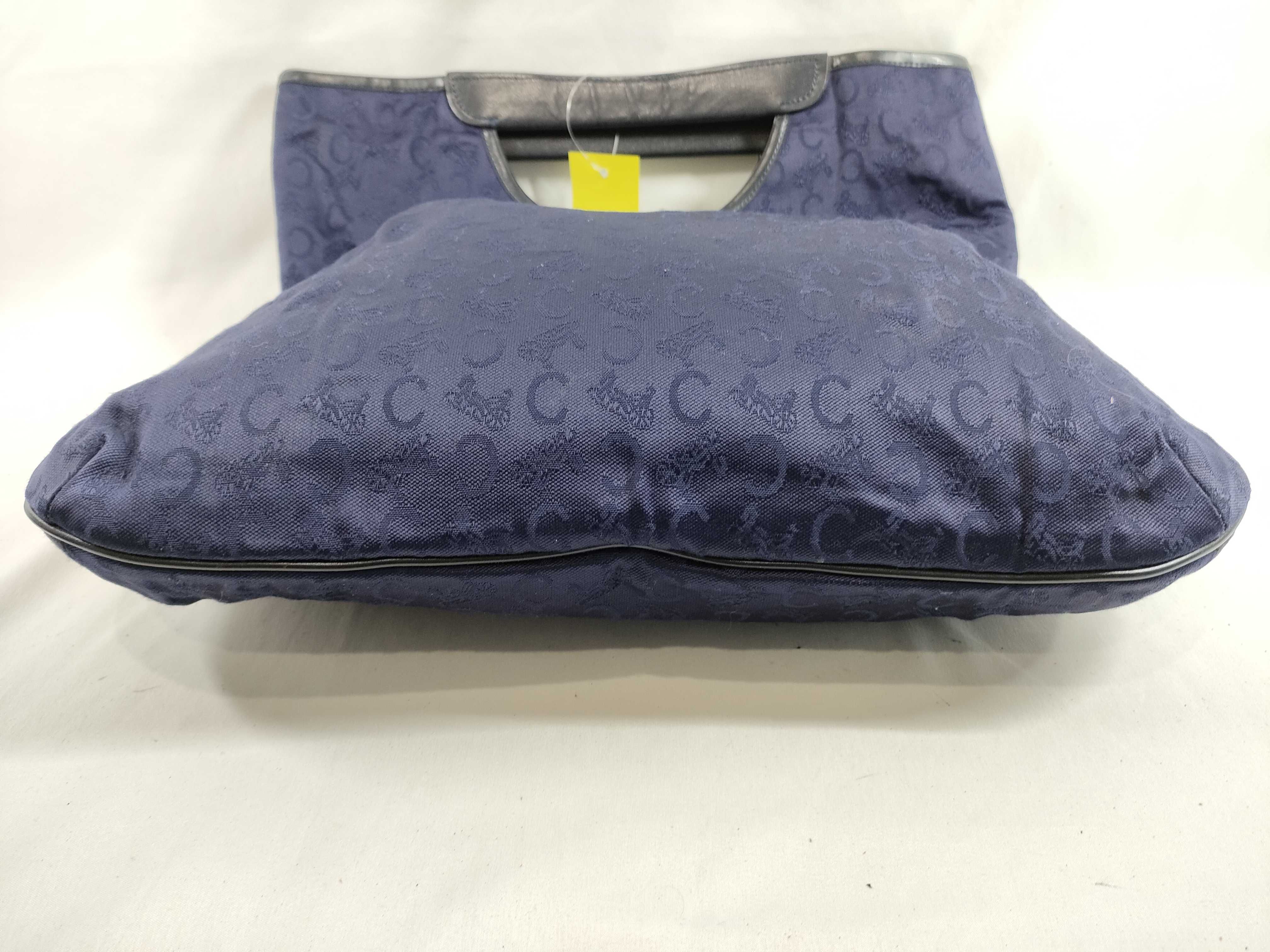 x Noevir Collaboration Clutch Handbag — view 6