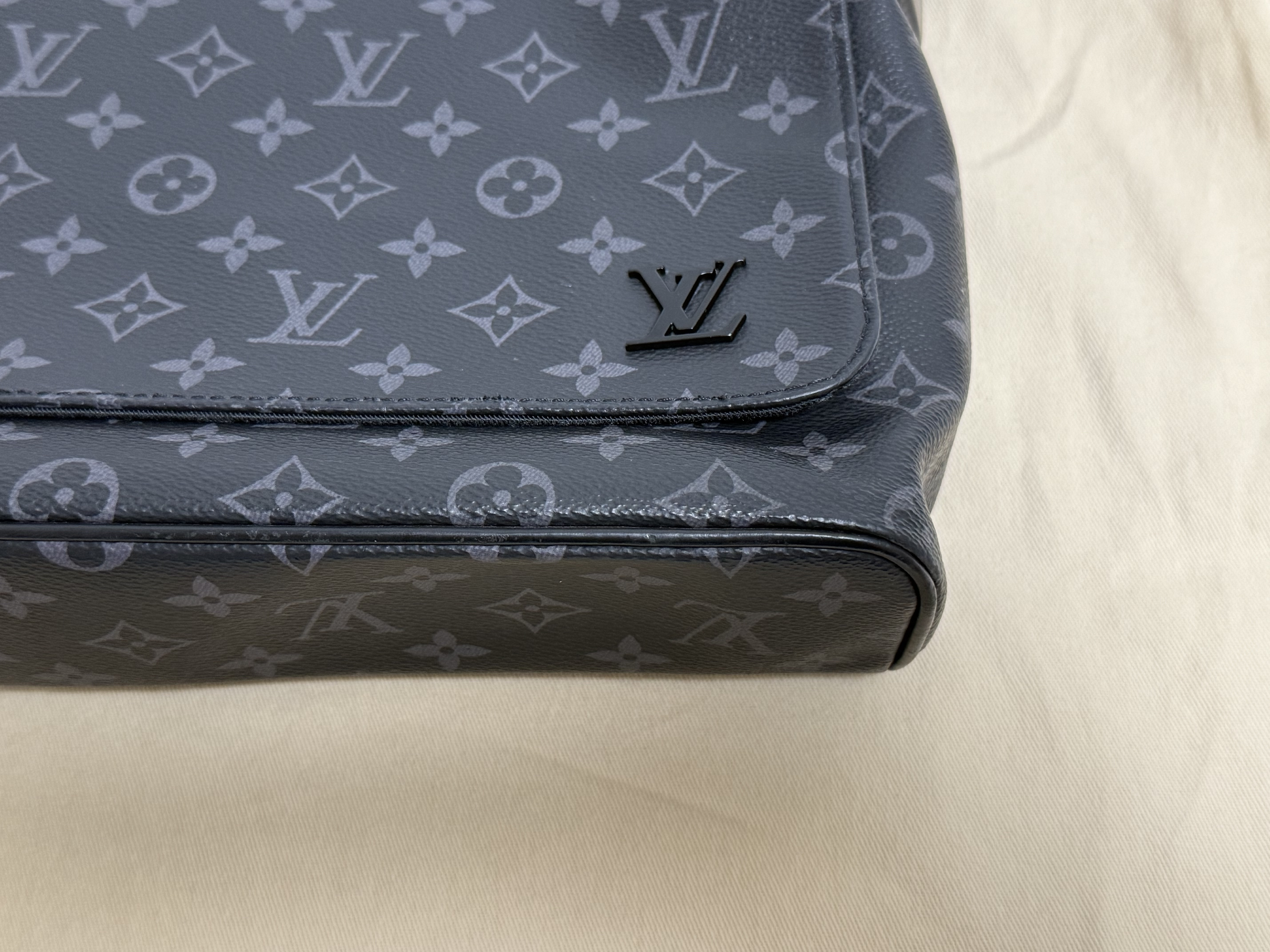 Monogram Eclipse District MM M44001 Shoulder Bag — view 10