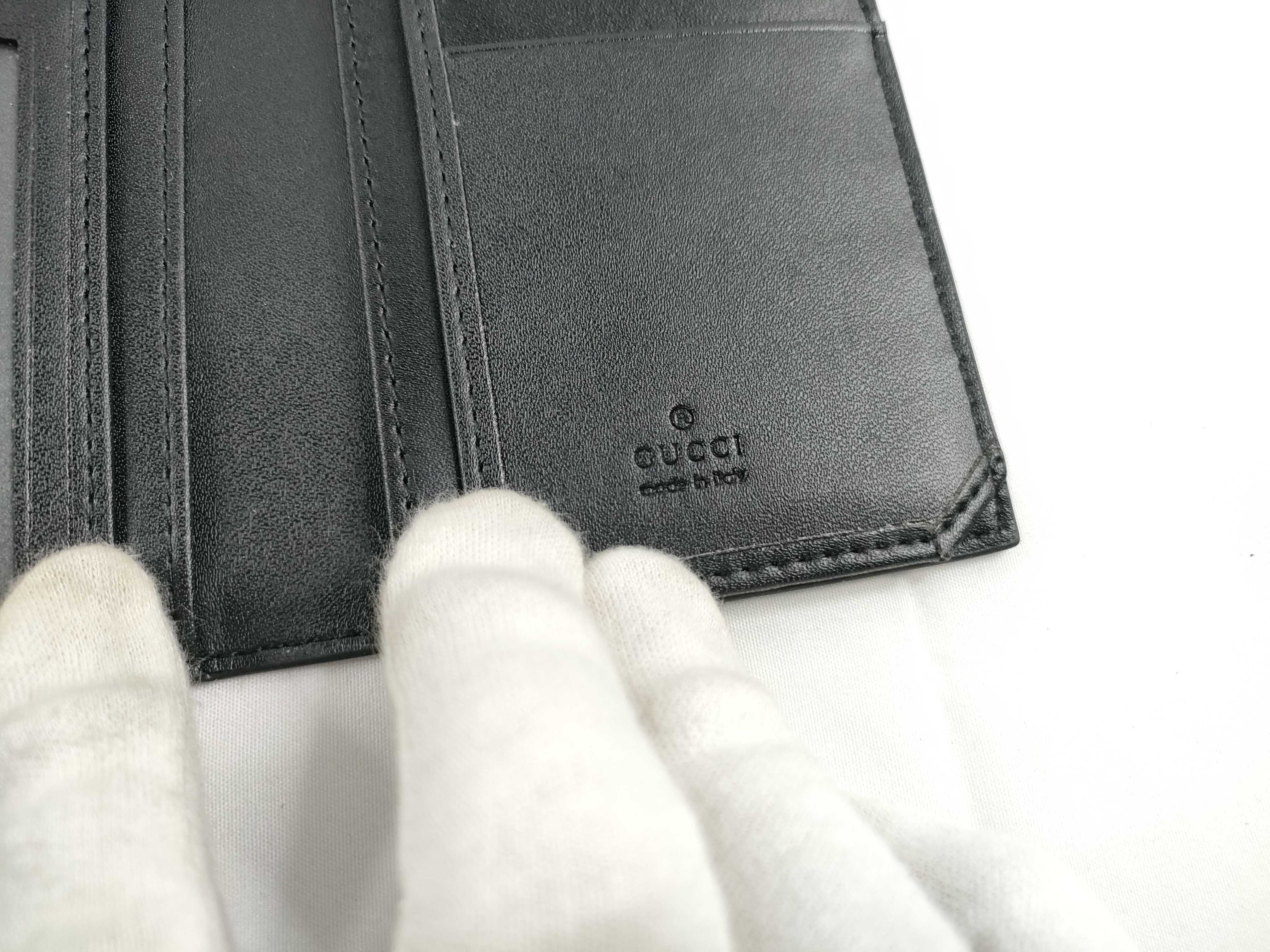 wallet — view 9