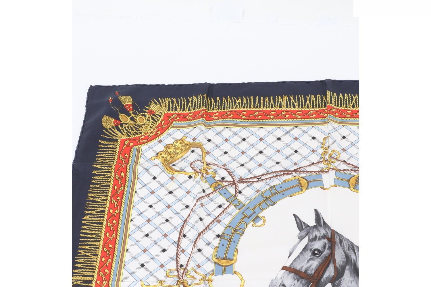 scarf — view 3