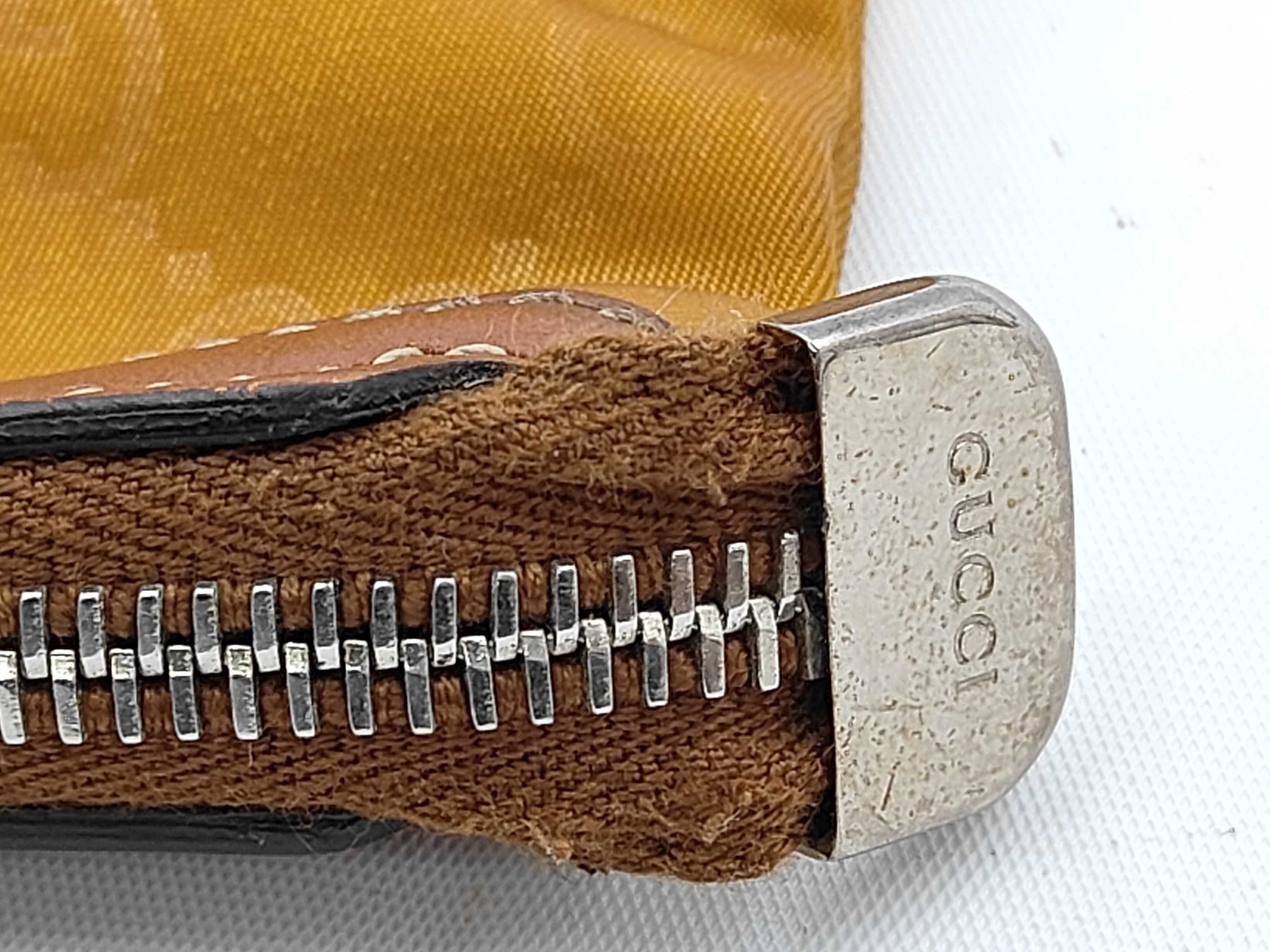 282071 Pouch — view 12