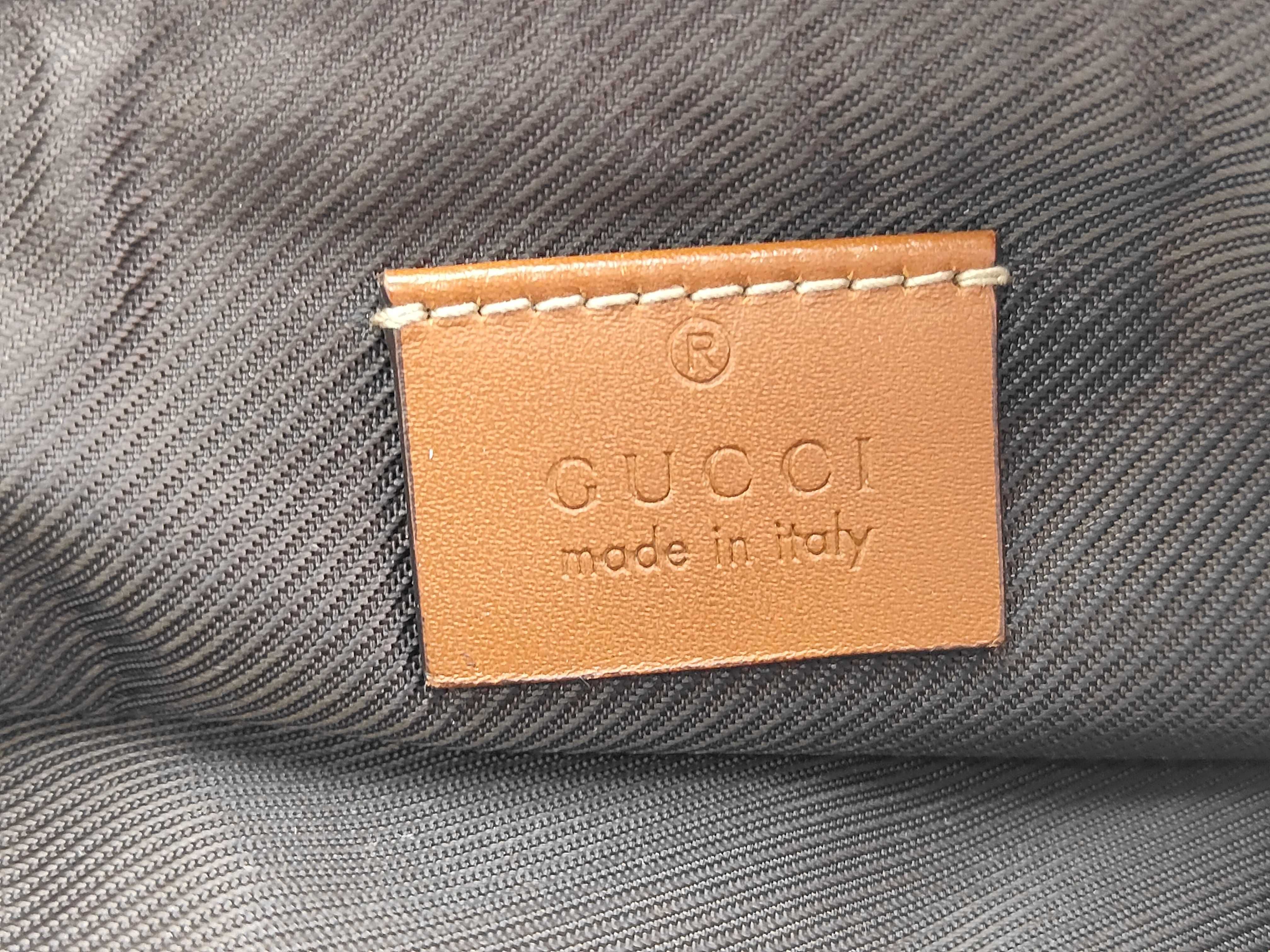 282071 Pouch — view 6