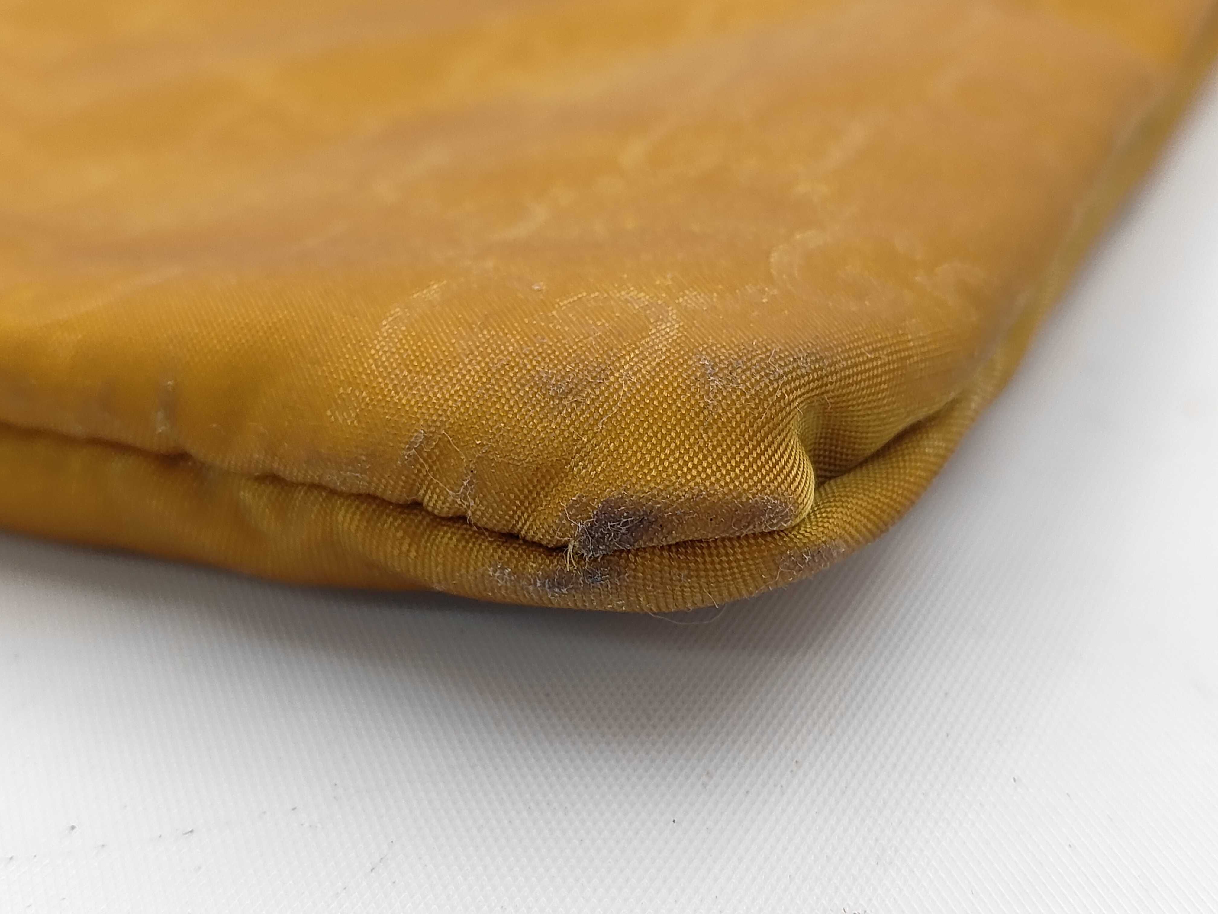 282071 Pouch — view 9