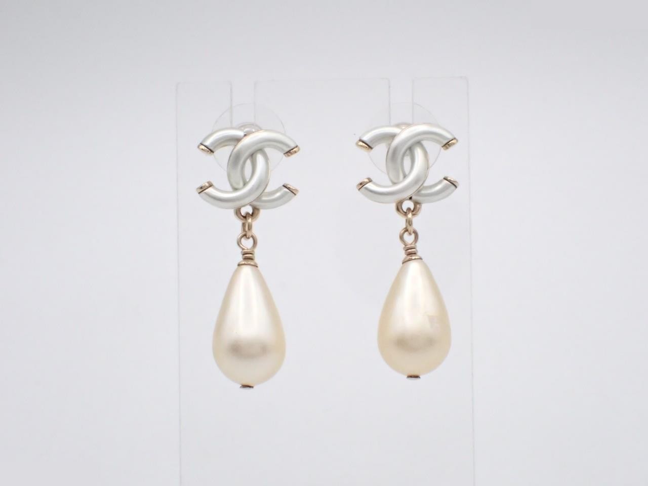 earrings here mark pearl swing A17P width 1.5cm