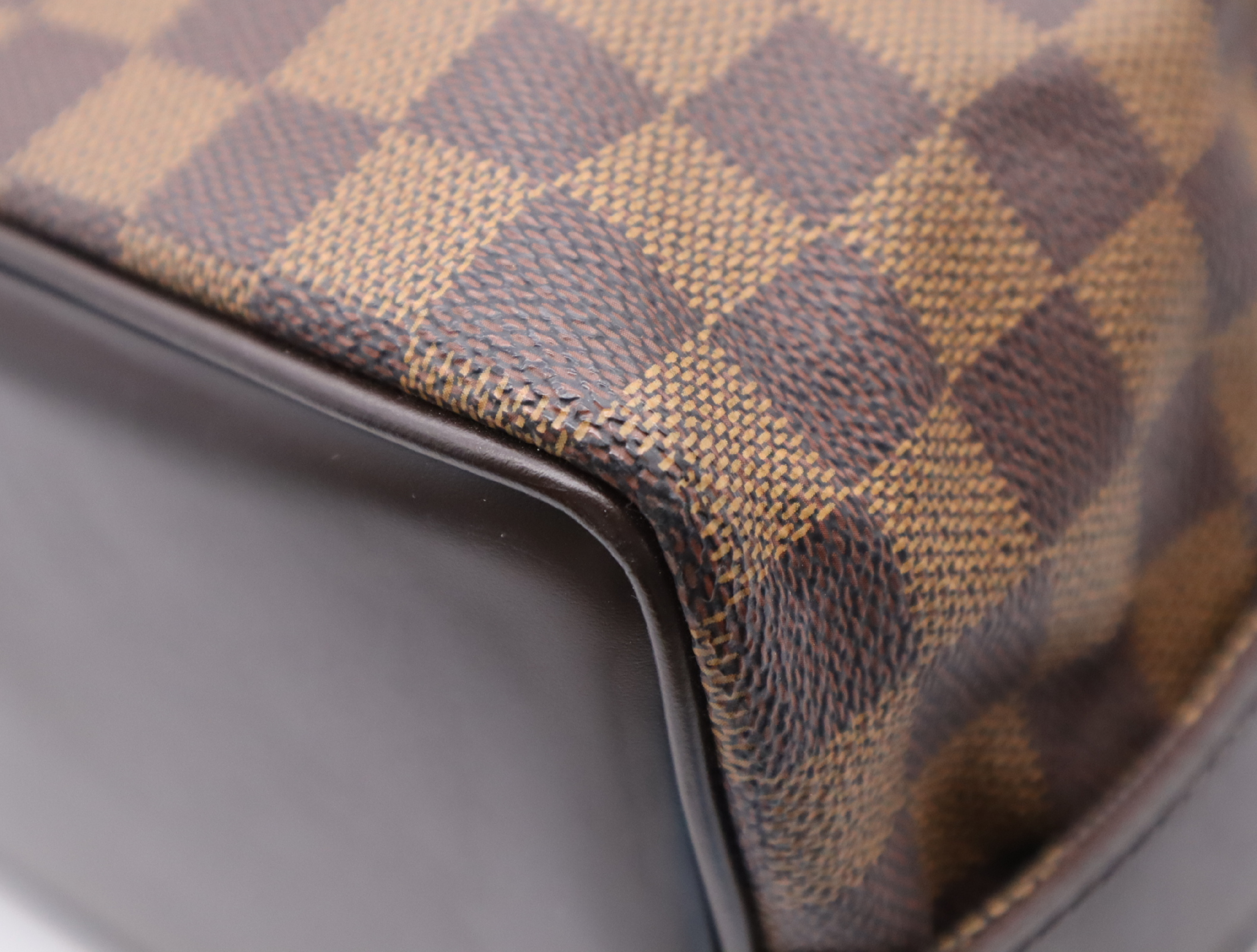 N51119 Damier Chelsea Shoulder Bag — view 7