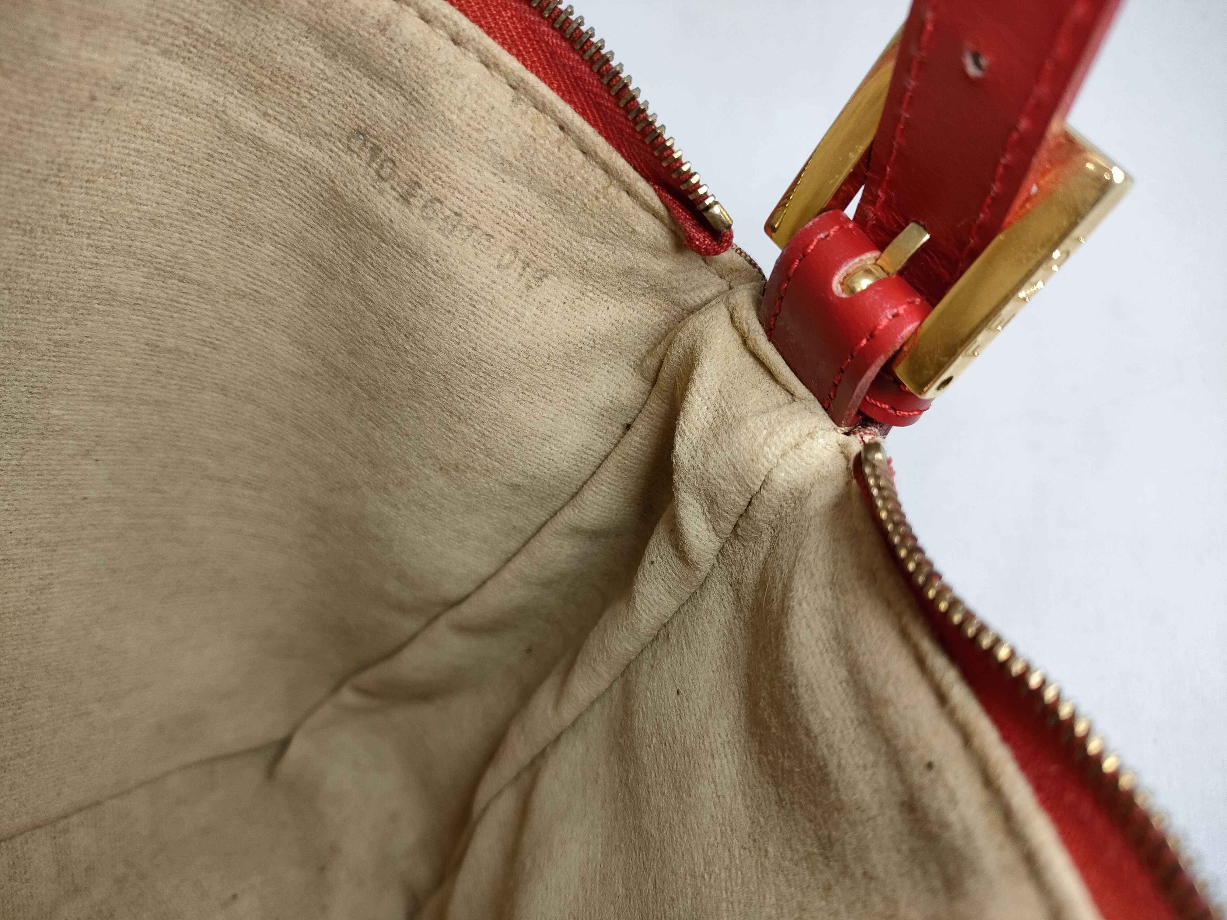 Zucchino Accessory Pouch One-Shoulder Bag — view 9