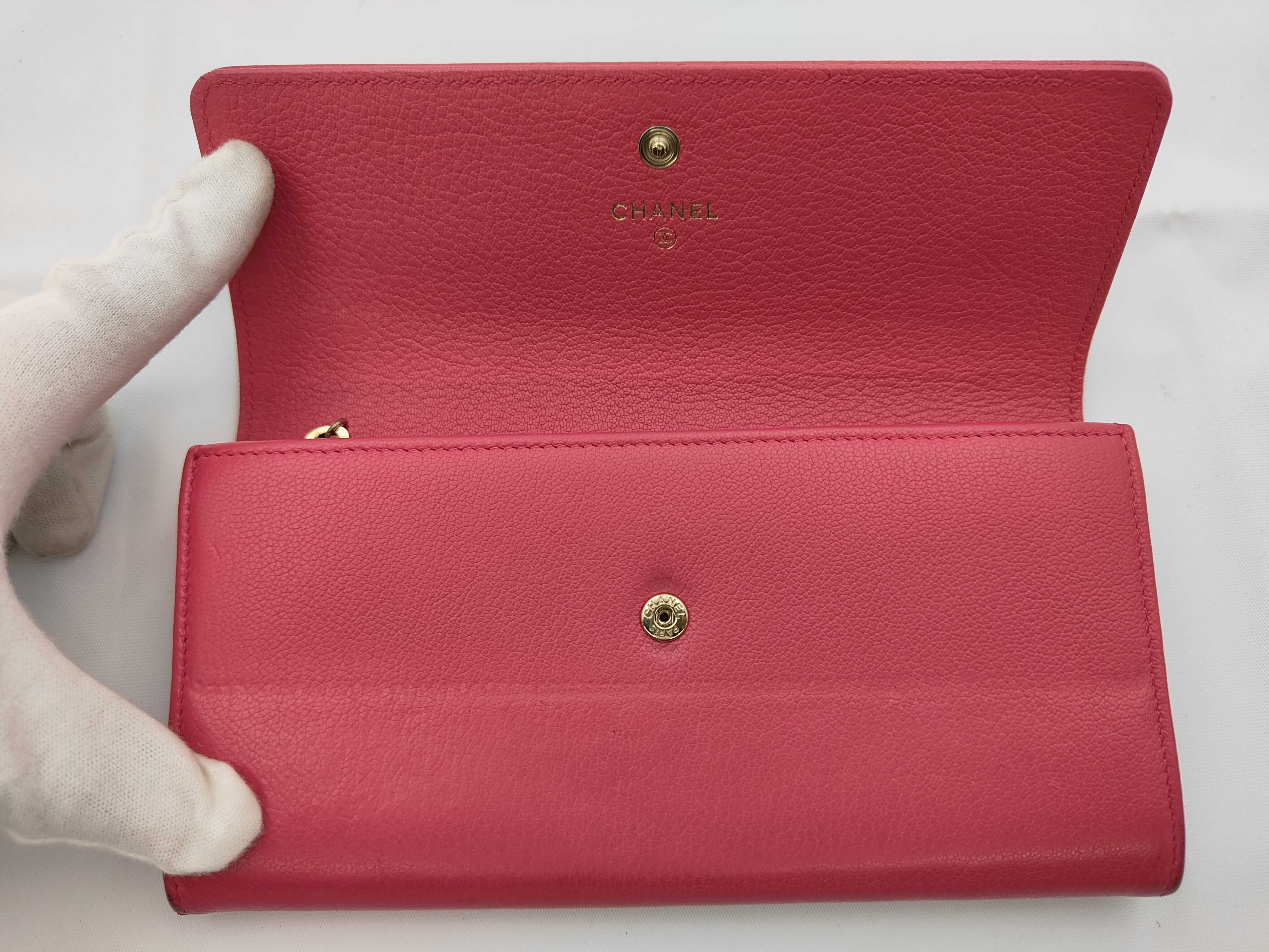 Caviar Skin Wallet Coco Mark Pink Wallet — view 12