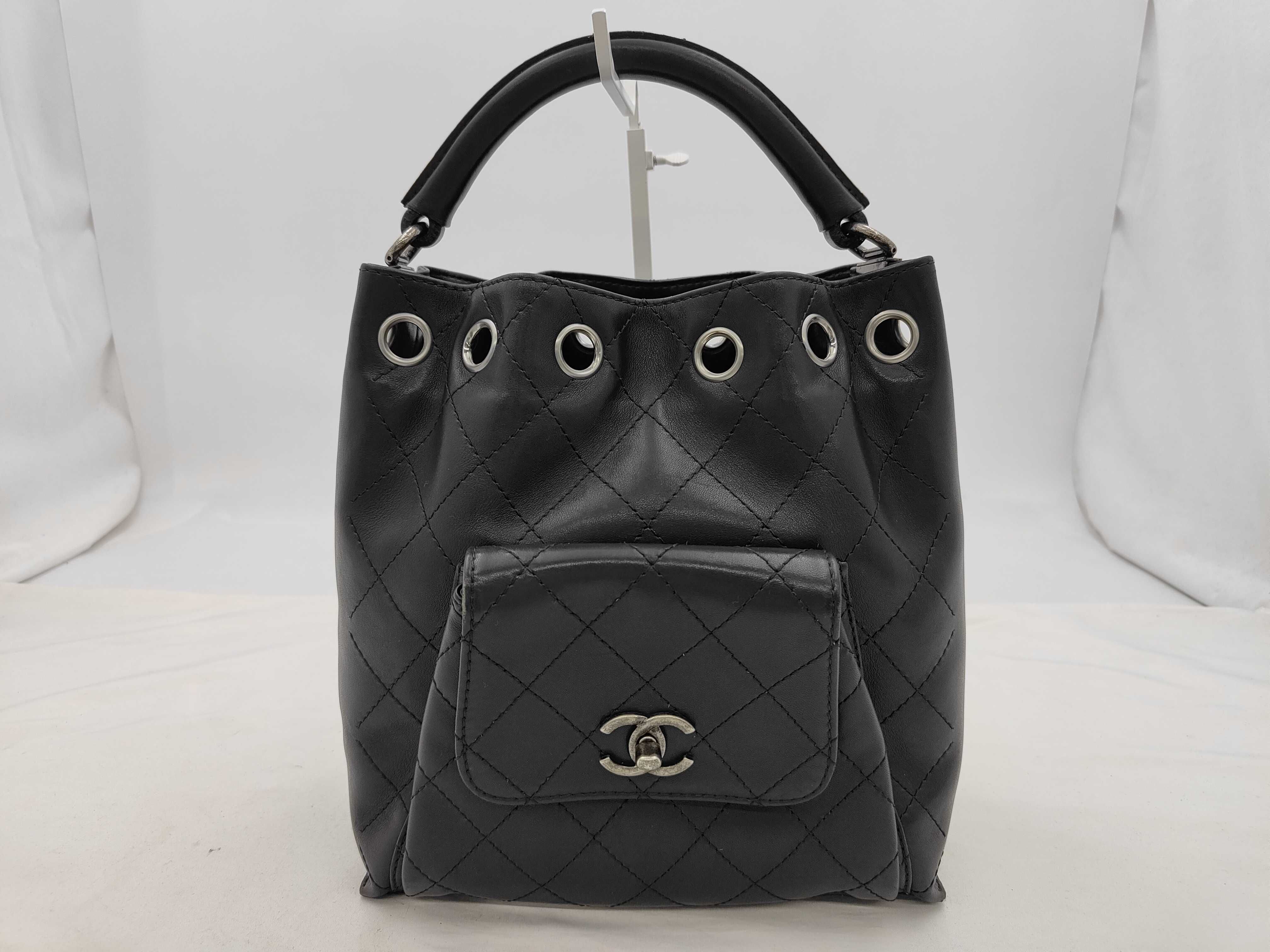Calfskin One-Shoulder Handbag